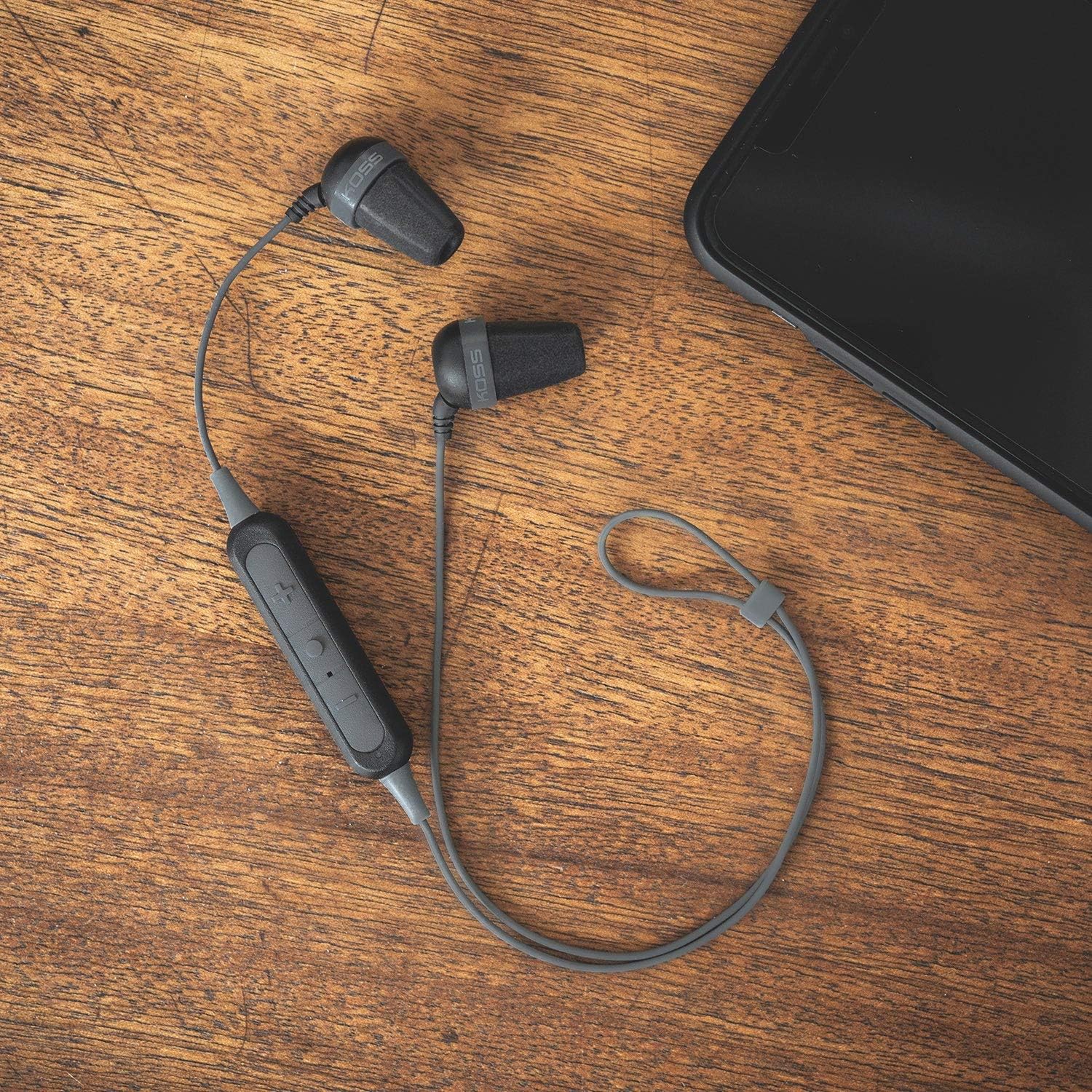 Koss The Plug Wireless Bluetooth in-Ear Buds, in-Line Microphone and Remote, Noise Isolating Memory Foam Cushions, Black