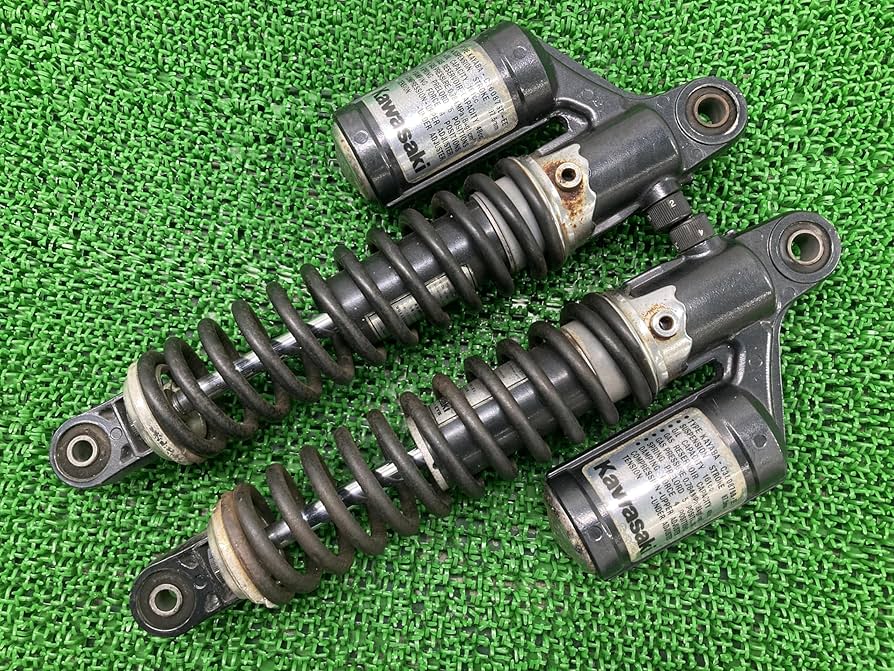 最終値下げ！ゼファー1100 リアサス 左右 カワサキZRT10A カワサキゼファー1100リアサスペンション左右純正中古