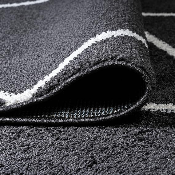 JONATHAN Y SEU102A-8 Cole Minimalist Diamond Trellis Indoor Area Rug Modern Contemporary Casual Easy Cleaning Bedroom Kitchen Living Room Non Shedding, 8 X 10, Black/White