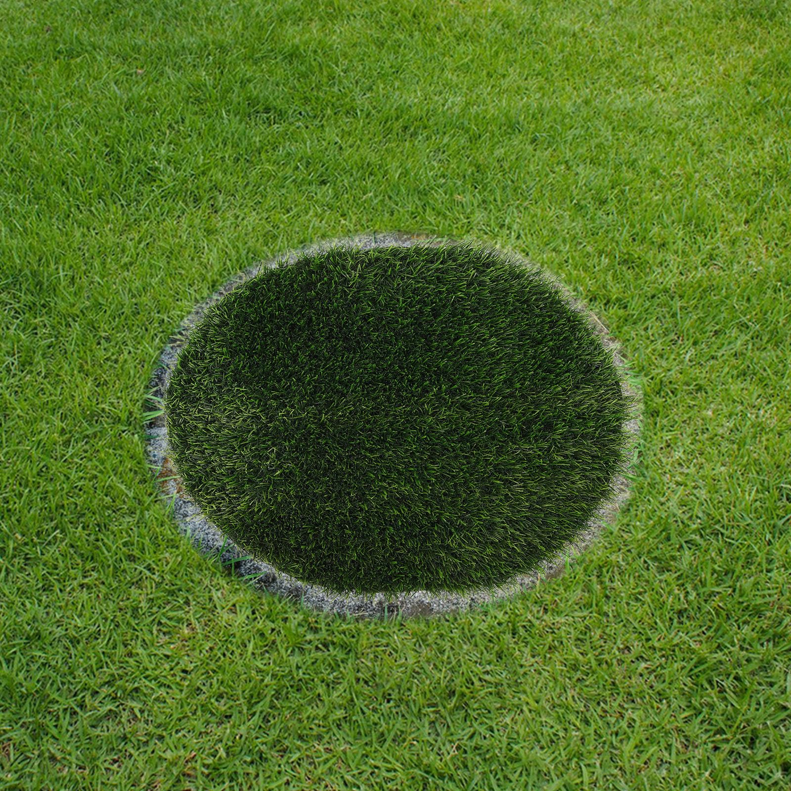 Outanaya Runder Kunstrasen Deckel für Schachtabdeckungen 40cm aus Langlebigem Kunststoff Realistische Grüne Grasmatte für Terrasse und Außenbereich Pflegeleicht und Zufällige Farbe
