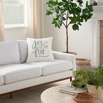 Mina Victory Cover Indoor White 18" x 18"