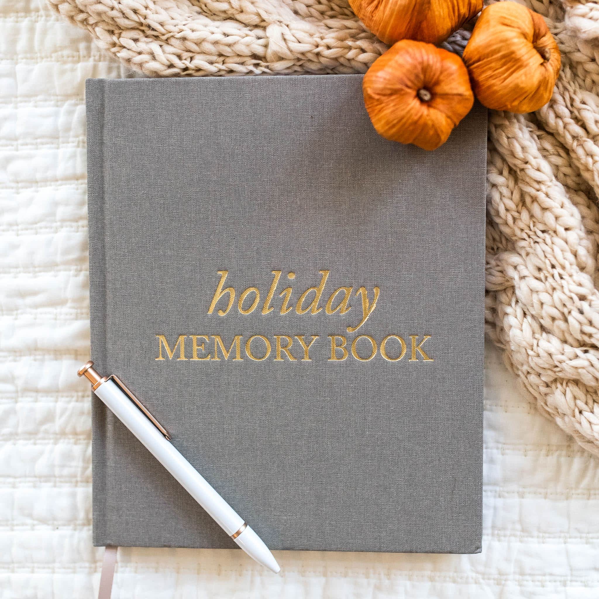 Livre de souvenirs de vacances – Album photo en lin pour Thanksgiving et Noël – Journal photo souvenir pour les traditions (taupe, 105 pages)