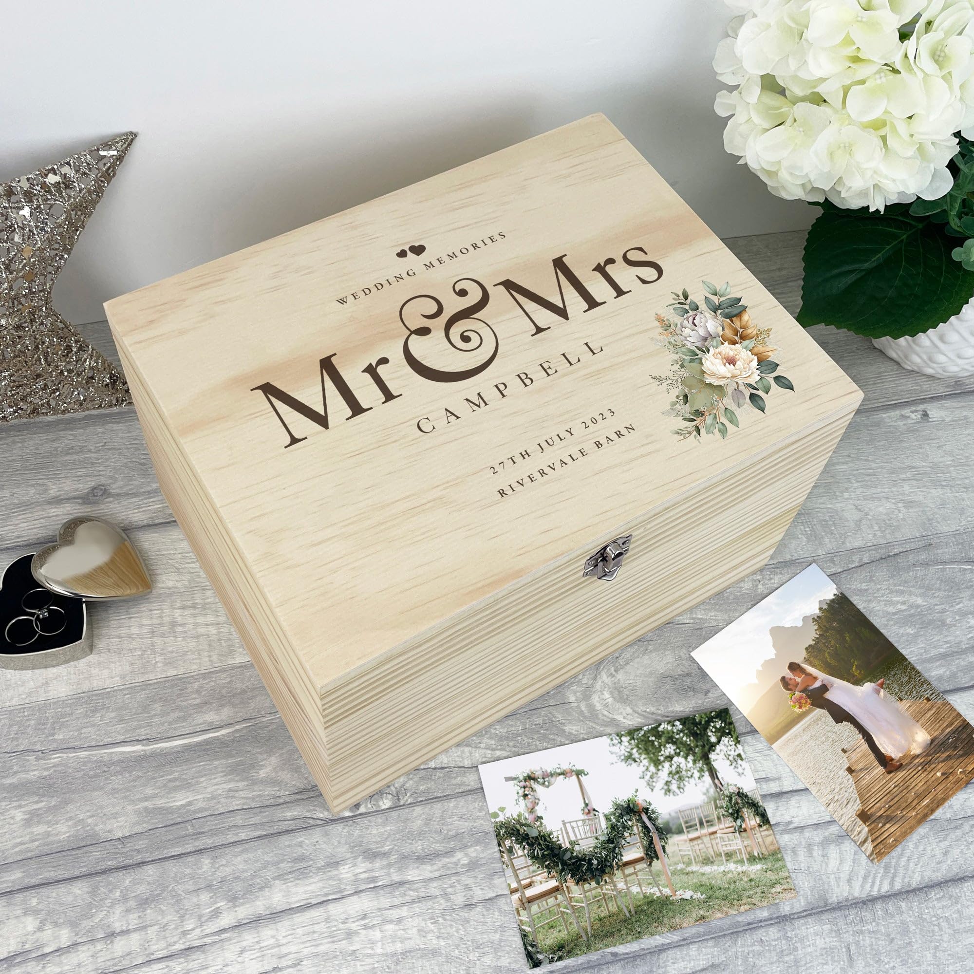 Caja de recuerdos de madera personalizada con diseño floral bohemio | Regalo personalizado con texto personalizado para mensaje, lugar, nombres, apellido y fecha | Regalo perfecto para el día de la