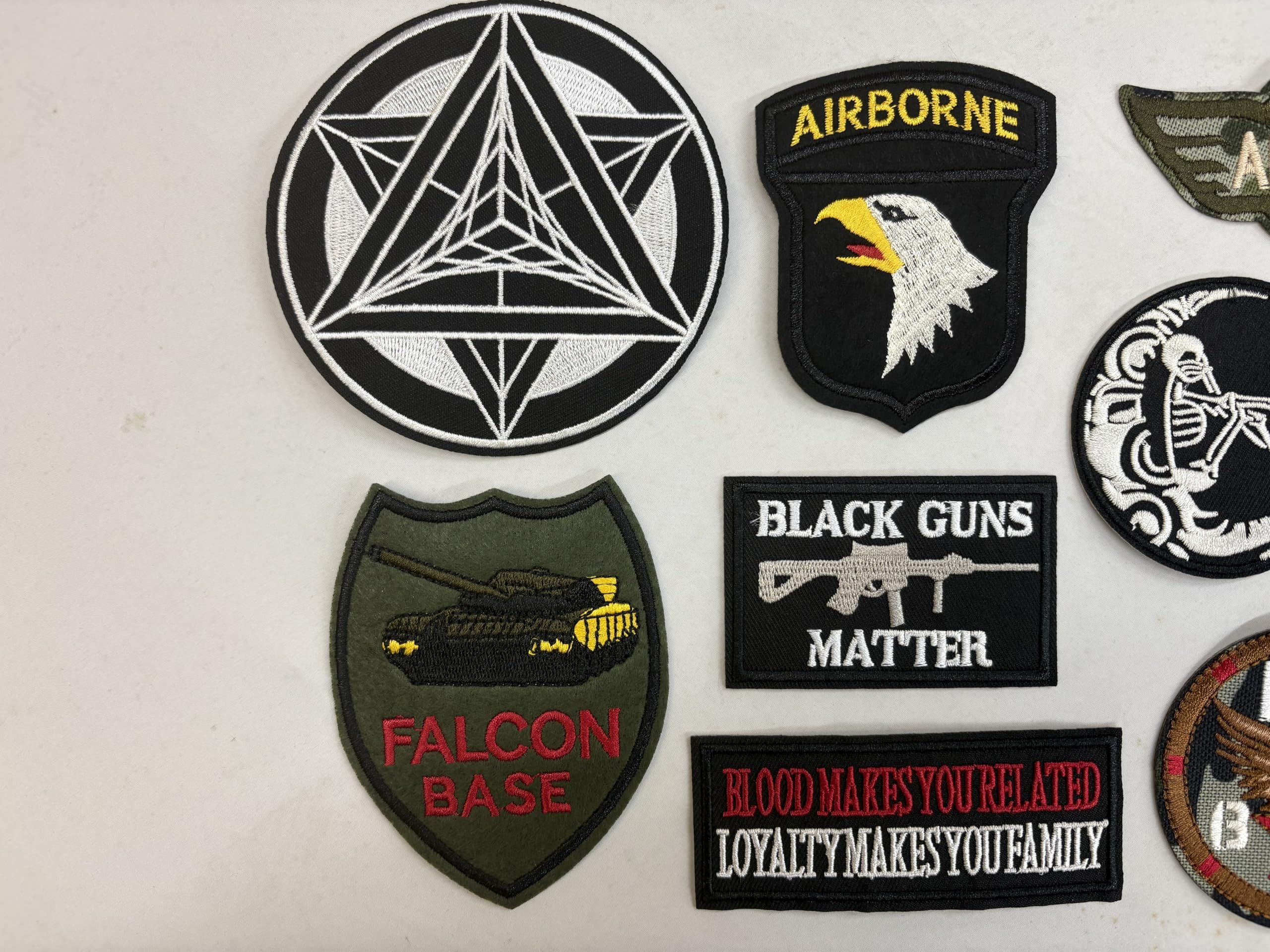 Amazon.co.jp: 厳選 US アーミー ARMY 軍物 NEWアイロンワッペン