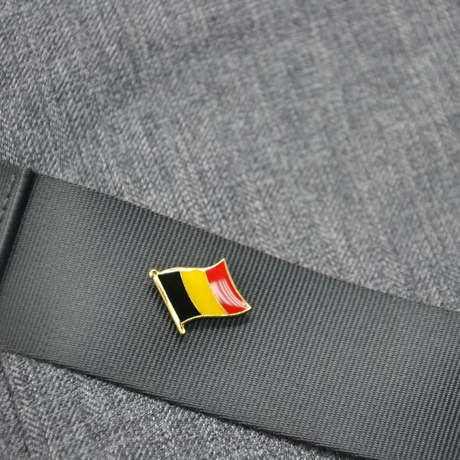 A-ONE -Belgium Brussels Landmark Embroidery Patches 2 Pcs +Belgium Country Metal Lapel Pin 1Pc, Accessories Sew On Iron On Clothes Hats Kid's Clothing Arts Craft Emblem No.039D