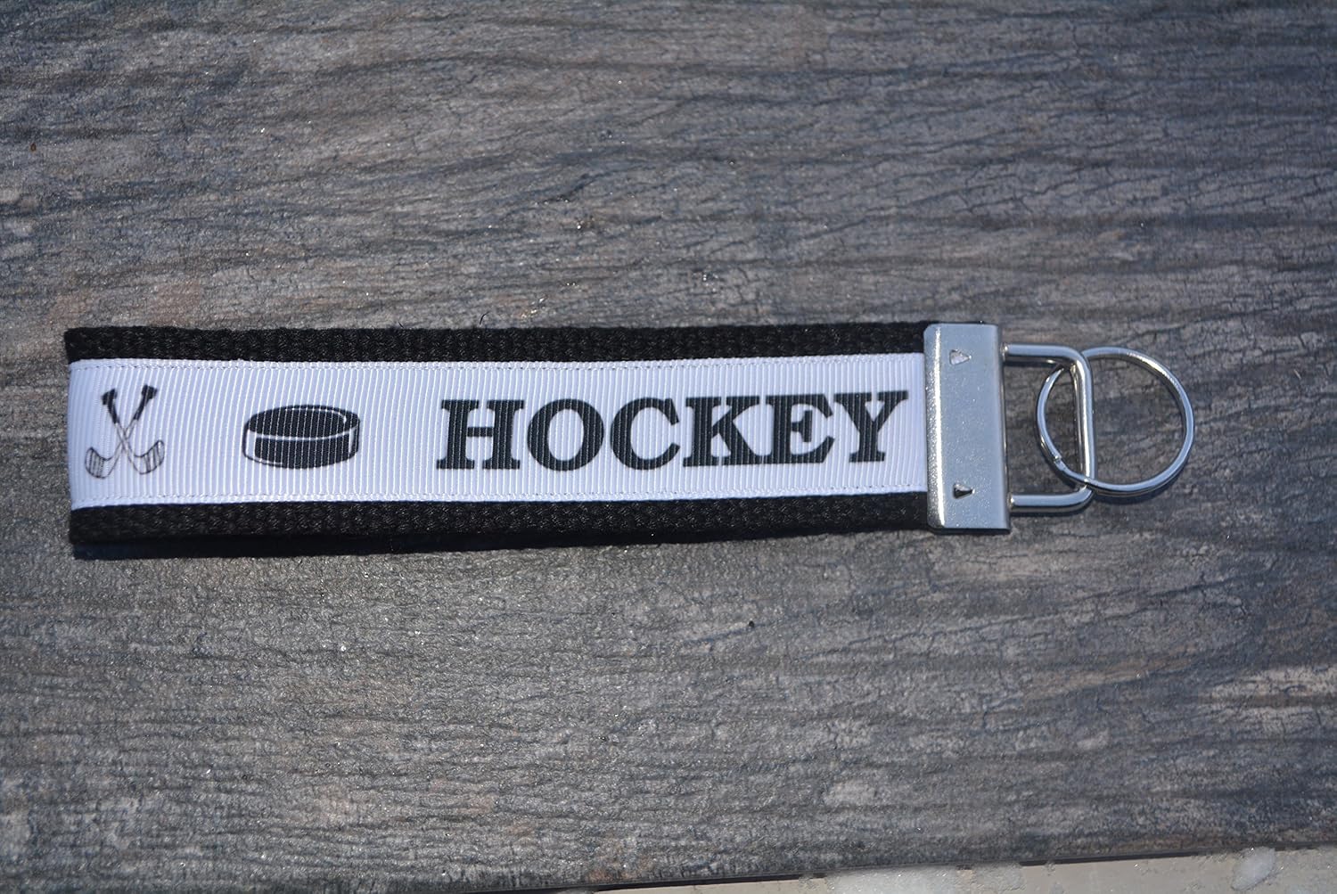 Infinity Collection - Hockey Gift, Hockey Keychain, Hockey Jewelry, Hockey Charm, Gift for Hockey Players, Moms & Coaches