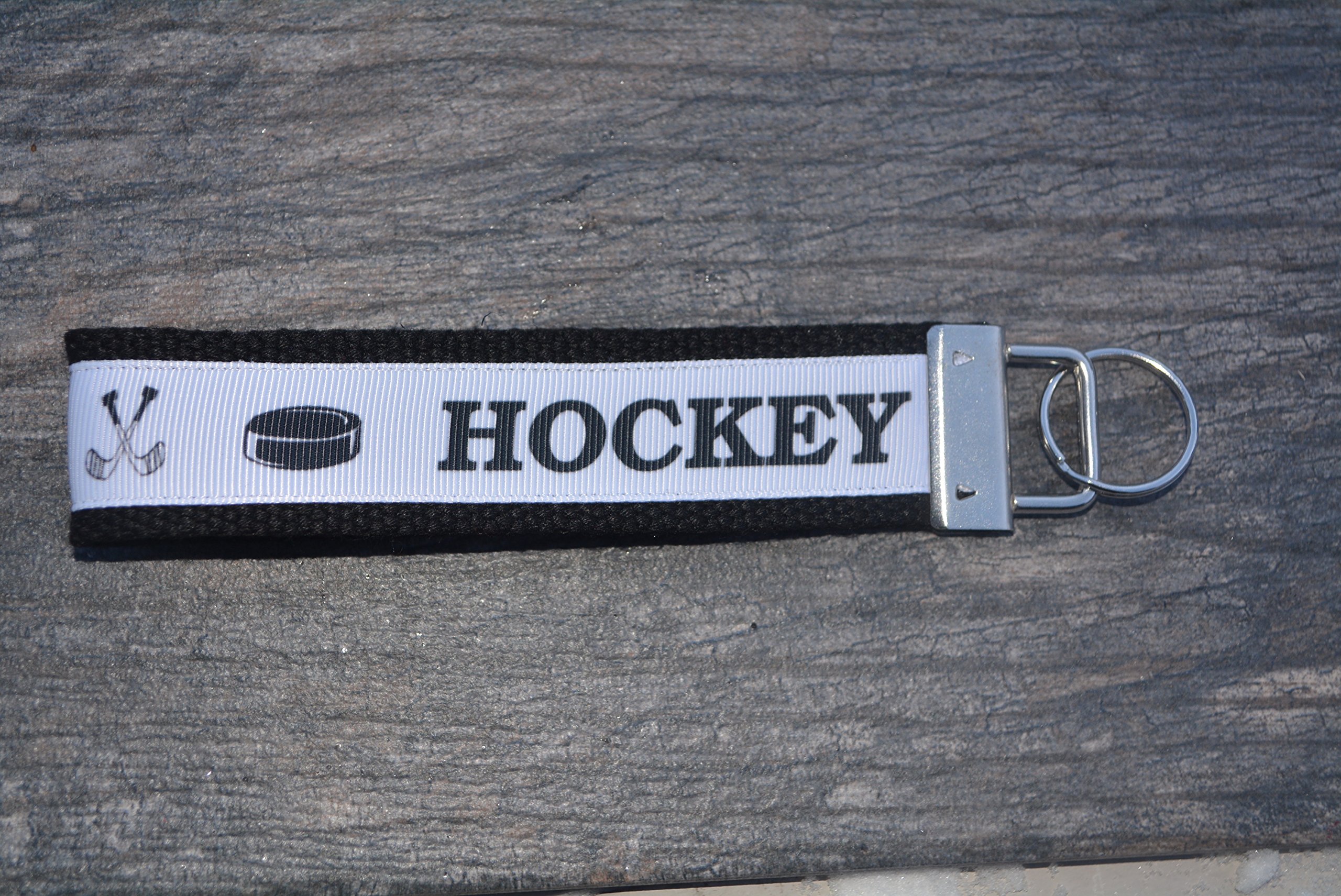 Platinum Athletics Bible Verse Cross Christian KeyChain (Mathew 19:26)