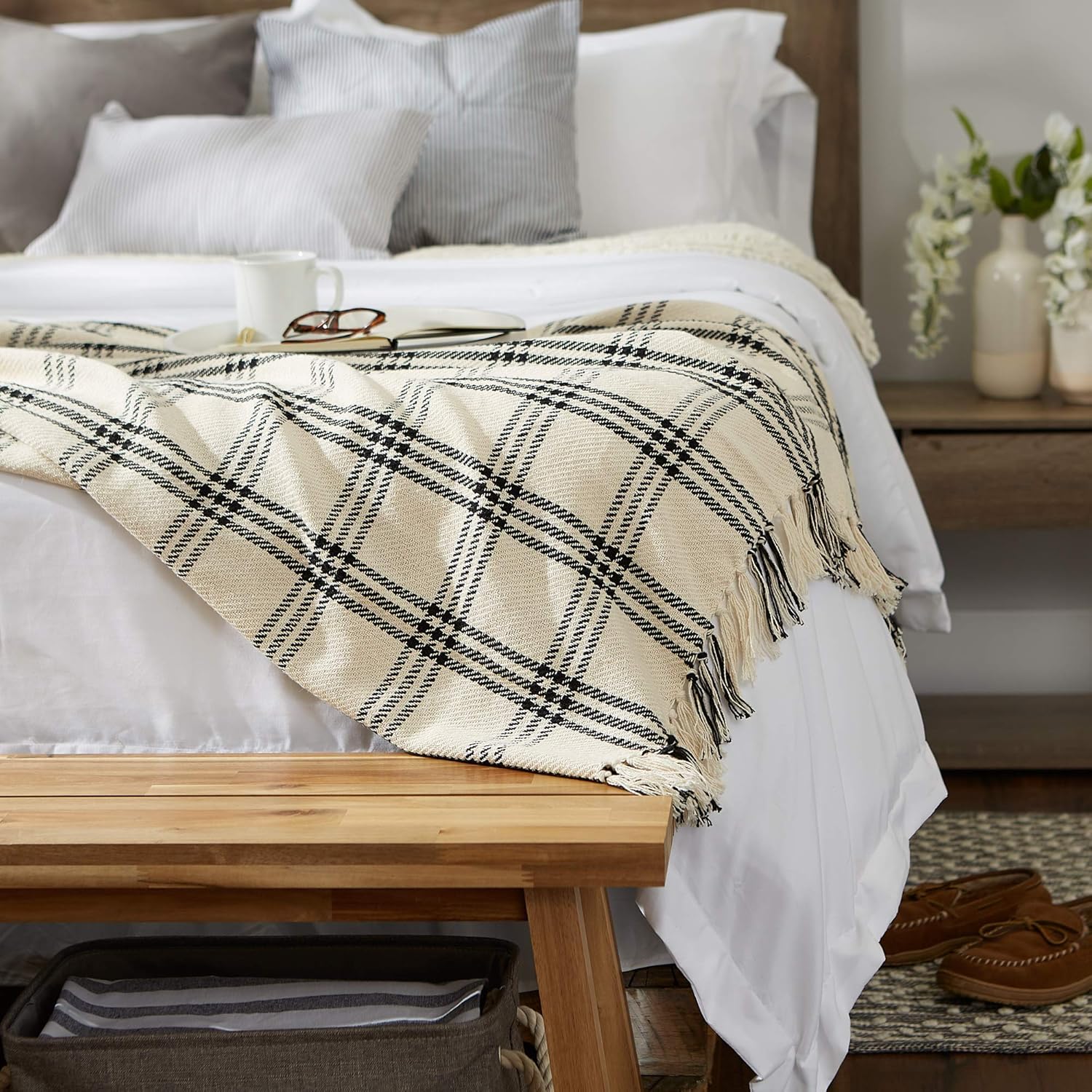 DII Modern Farmhouse Plaid Collection Cotton Fringe Throw Blanket, 50x60, White/Black - Image 4