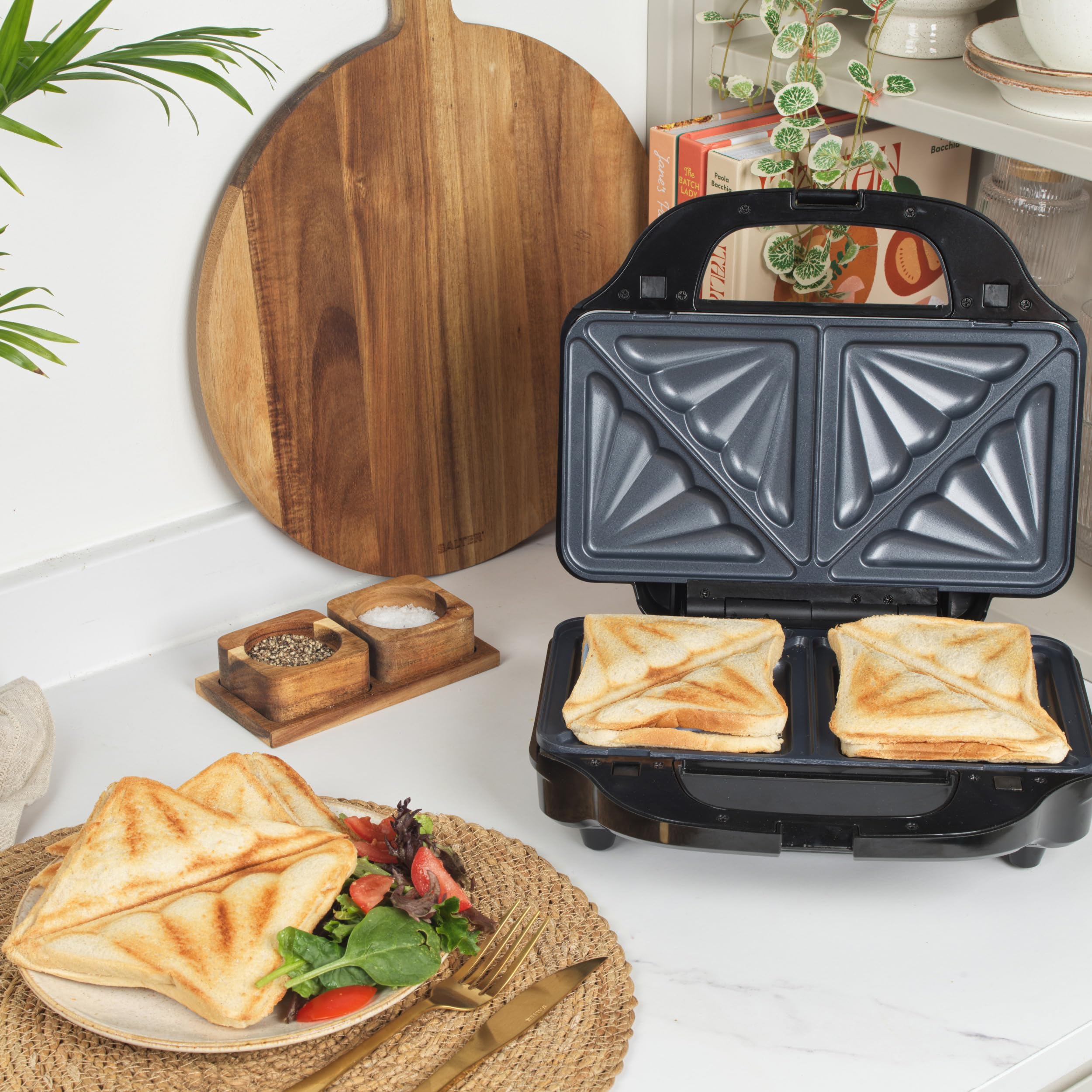 Salter XL 3-en-1 Snack Maker, plaques toastie, gaufres et panini, 900 W | Plaques amovibles antiadhésives, format deep fill, température automatique, poignée froide, voyants lumineux