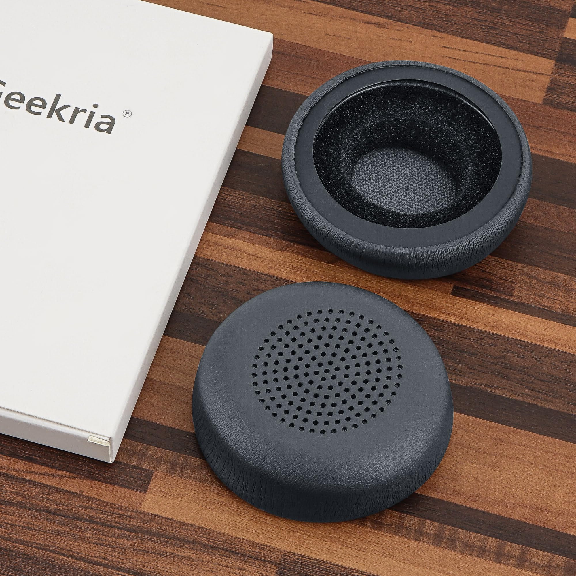 Amazon | Geekria イヤーパッド QuickFit 互換性 パッド ロジクール