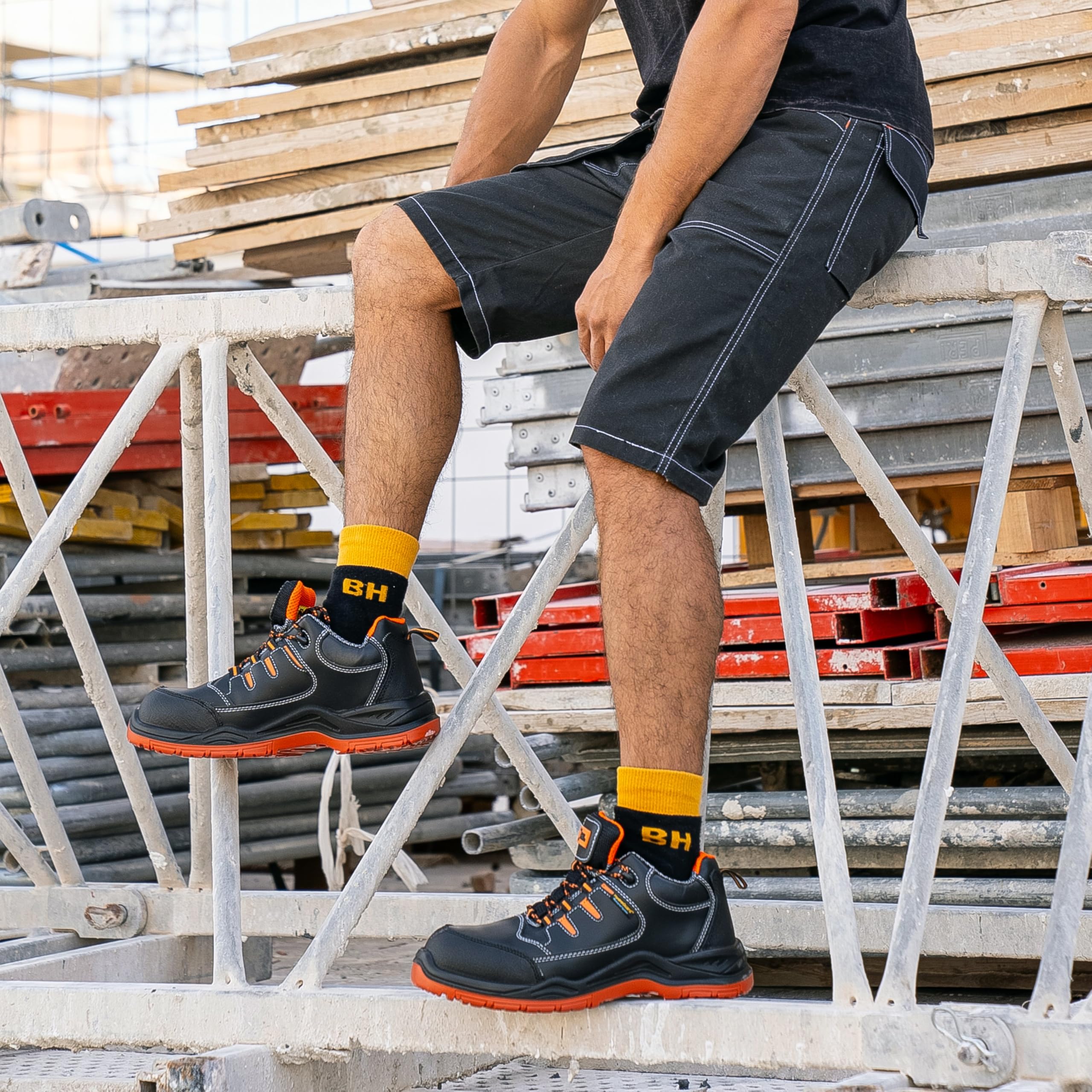BLACK HAMMER Deportivas Impermeables Ligeras con Puntera Composite Entresuela Kevlar y Seguridad S3 Zapatos para el Trabajo Sujeción Extra en los Tobillos Senderismo 9007 (43 EU)