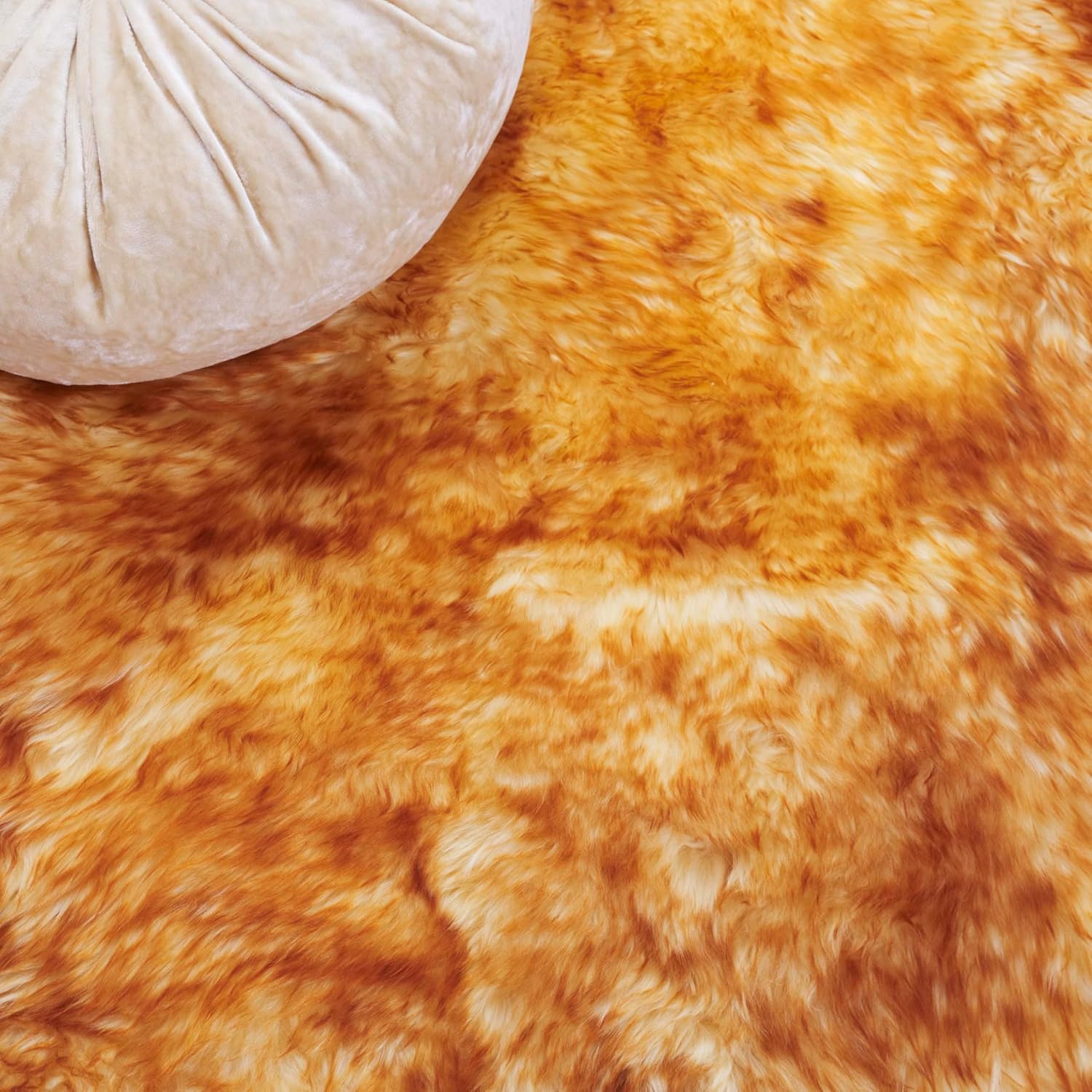 SAFAVIEH Sheep Skin Collection Runner Rug - 2' x 6', Champagne & Copper Brown, Handmade Rustic Glam Genuine Pelt, 3.4-inch Thick Ideal for High Traffic Areas in Living Room, Bedroom (SHS121K)