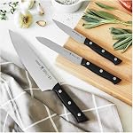 HENCKELS Everedge Dynamic 14 Piece Serrated Stainless Steel Knife Block Set - Professional Cutlery Set, Knives for Chopping, Slicing, Dicing & Cutting, Dishwasher Safe, Rubberwood in Brown
