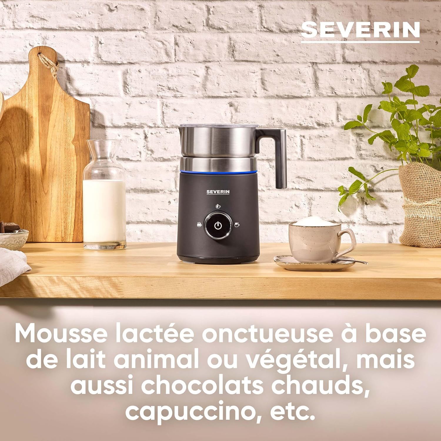 SEVERIN Spuma 500 Milk Frother in a kitchen setting, producing creamy froth