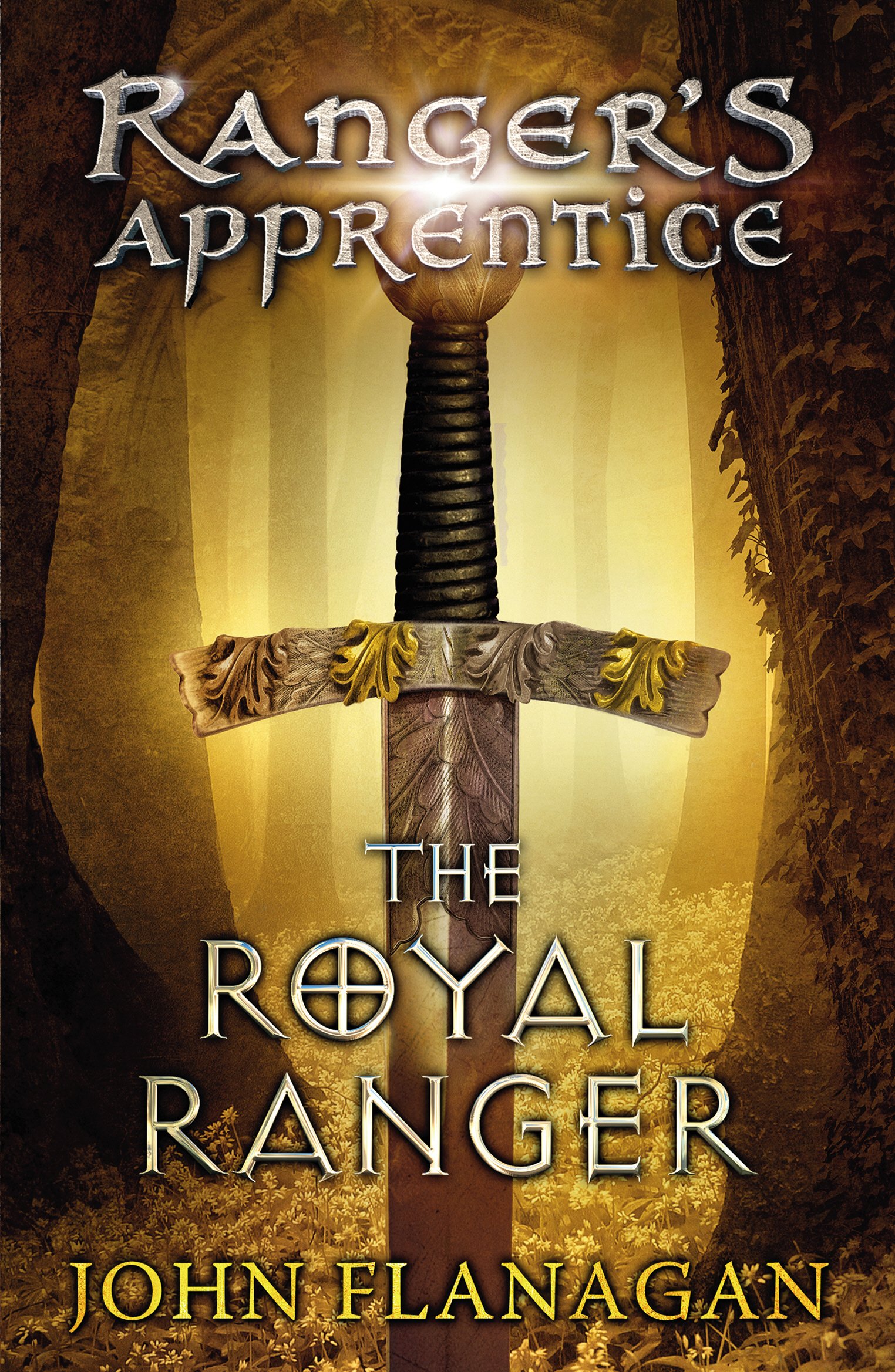 The Royal Ranger (Ranger's Apprentice Book 12) by John Flanagan (Paperback Book)