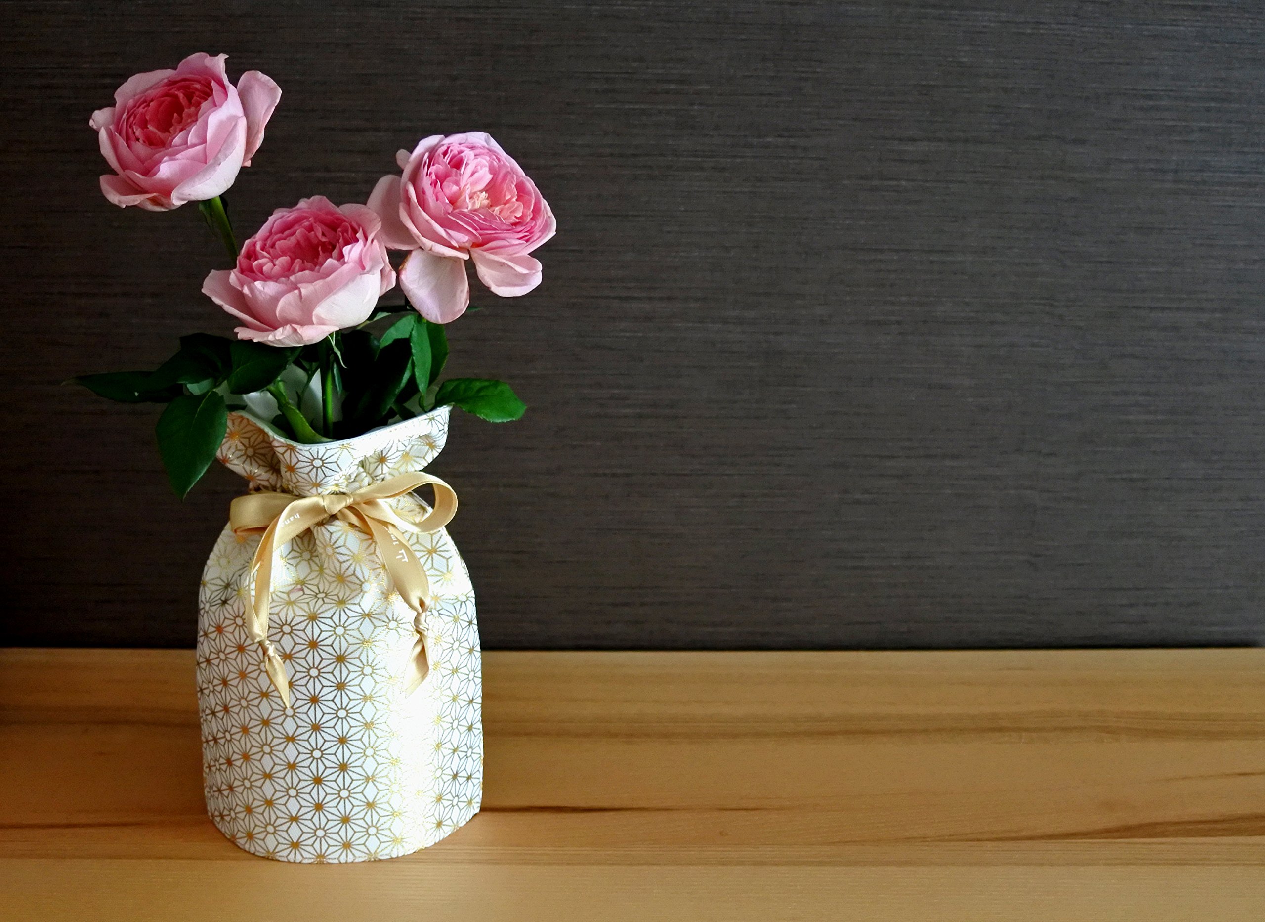花瓶 花巾着 フラワーベース 一輪挿し 割れない 軽量 M フォレストグリーン 花瓶 花巾着 フラワーベース 一輪挿し 割れない 軽量 M フォレスト