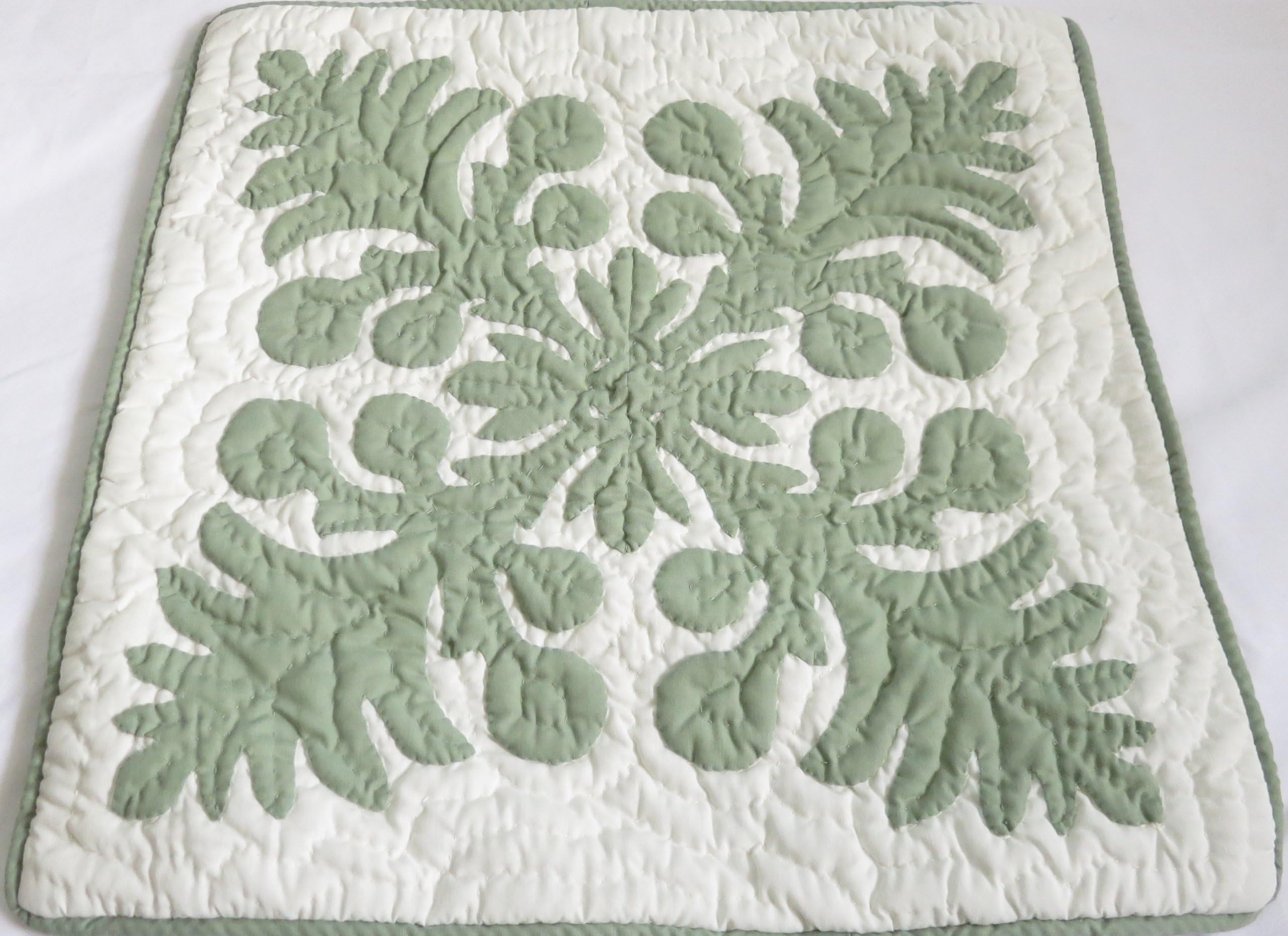 2 Hawaiian Quilt Throw Pillow Cover 16x16 100% Hand quilted/100% Hand Appliqued