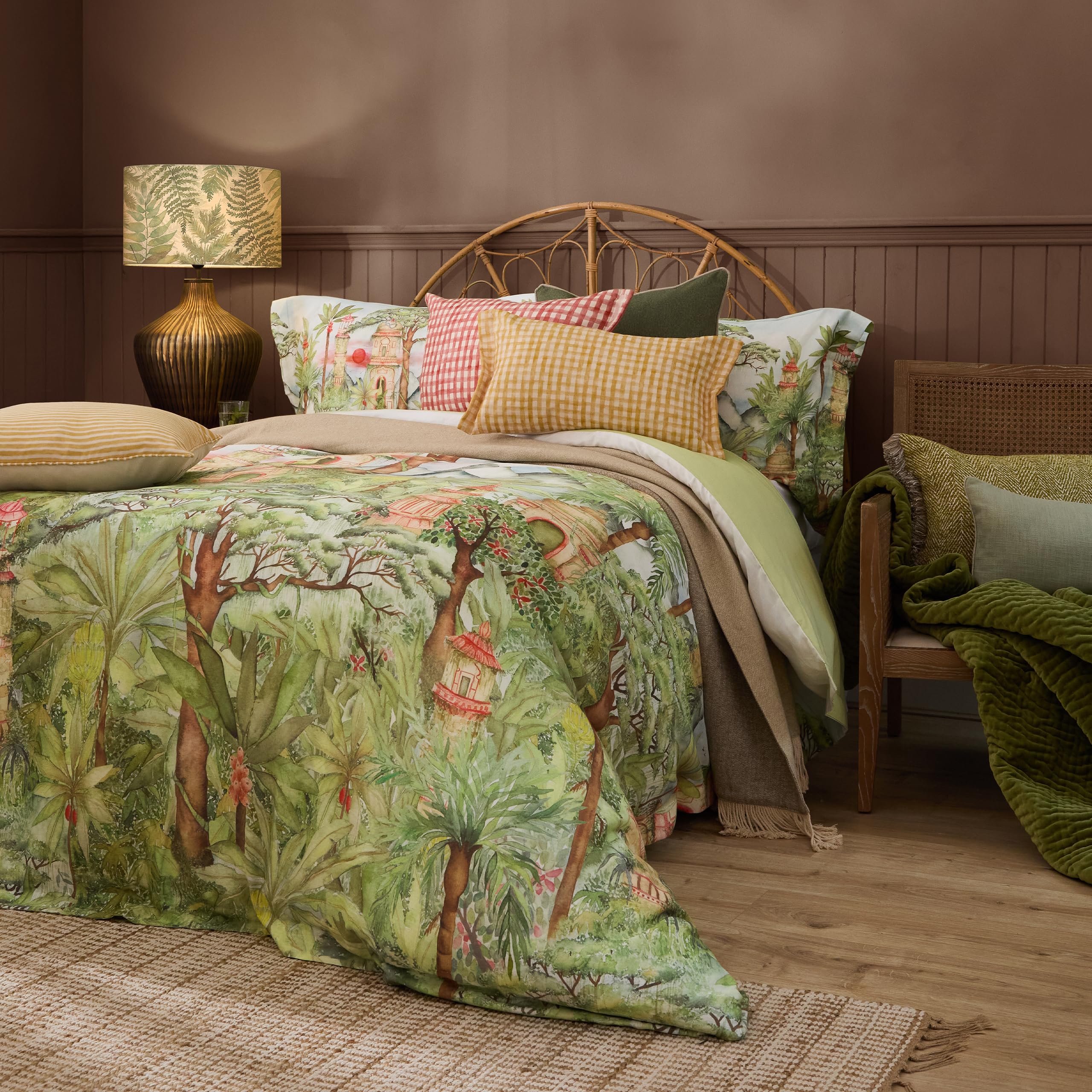 Voyage Maison Eden Ruins Duvet Cover Set – 100% Cotton Reversible Tropical Floral Design Bedding (Green - Super King)