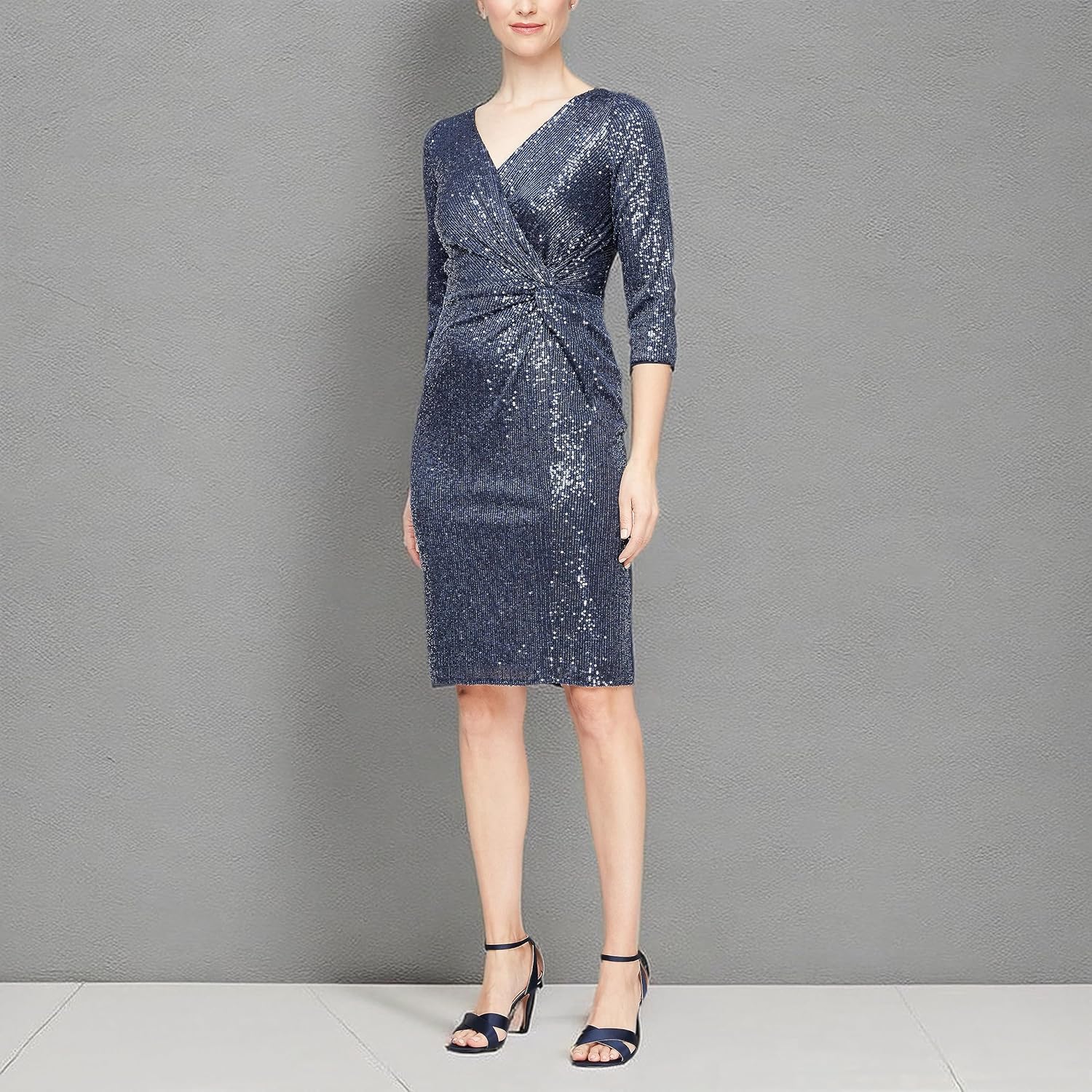 Alex Evenings Women's Short Cocktail Dress, Wedding Guest, Formal Event (Petite and Regular Sizes)