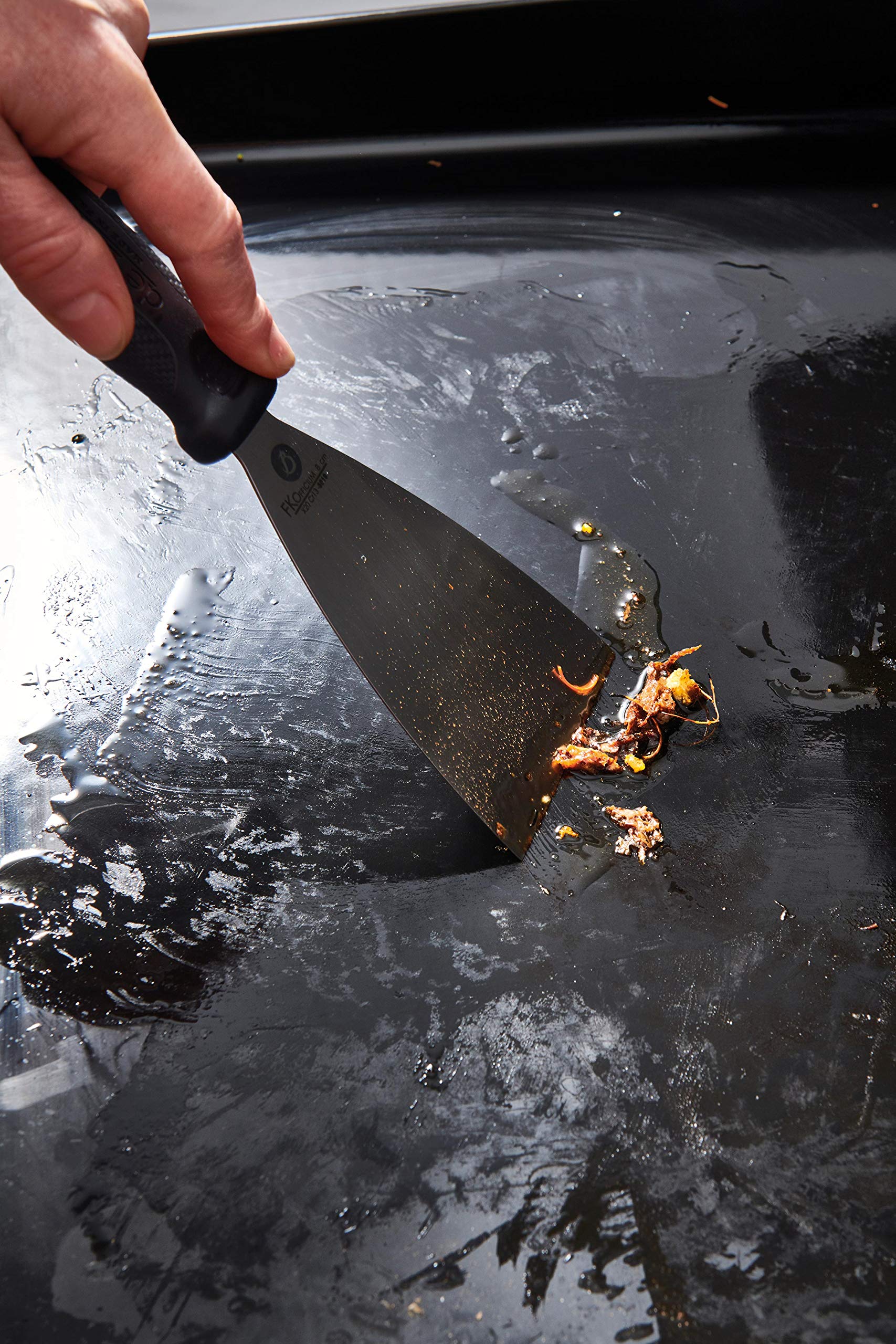 Image secondaire de Spatule Triangulaire en Acier Inoxydable 8 cm - DE BUYER