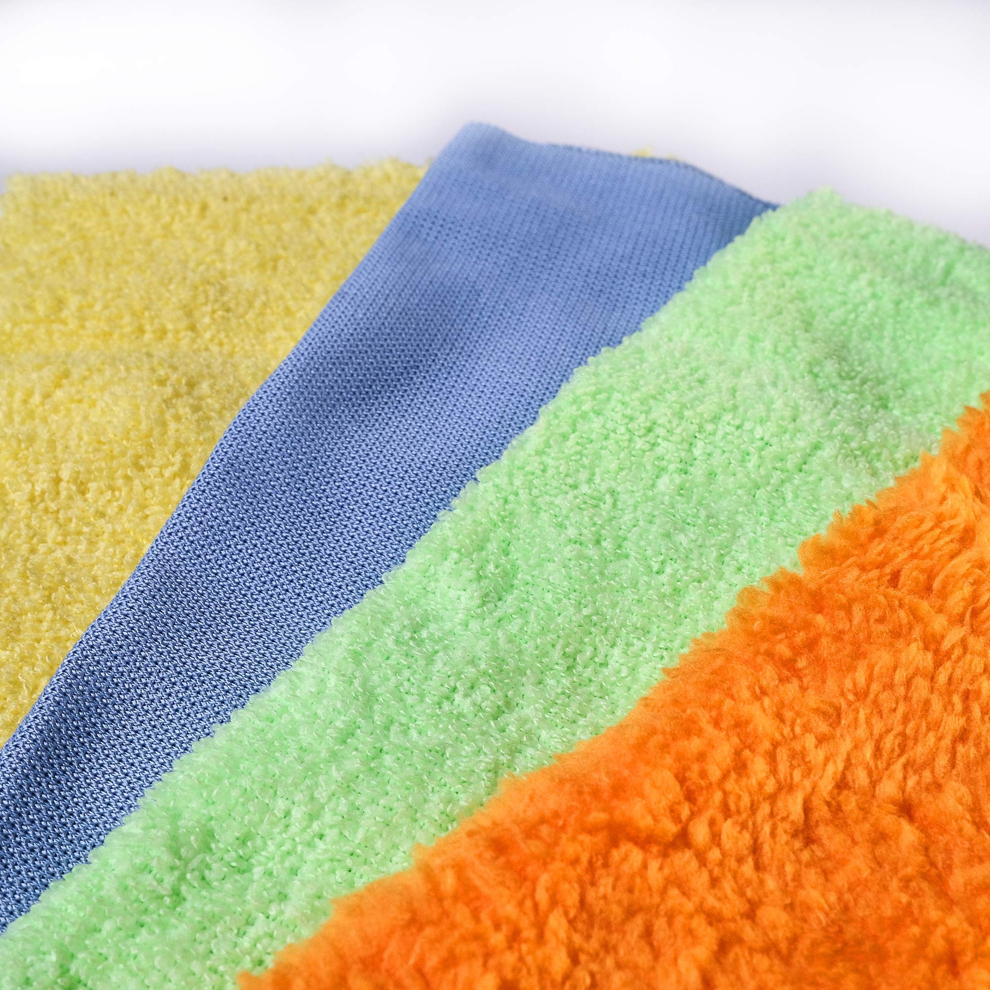 Automix 4’lü Kutulu Mikrofiber Bez | Aracınız İçin Pratik ve Çiziksiz Temizlik