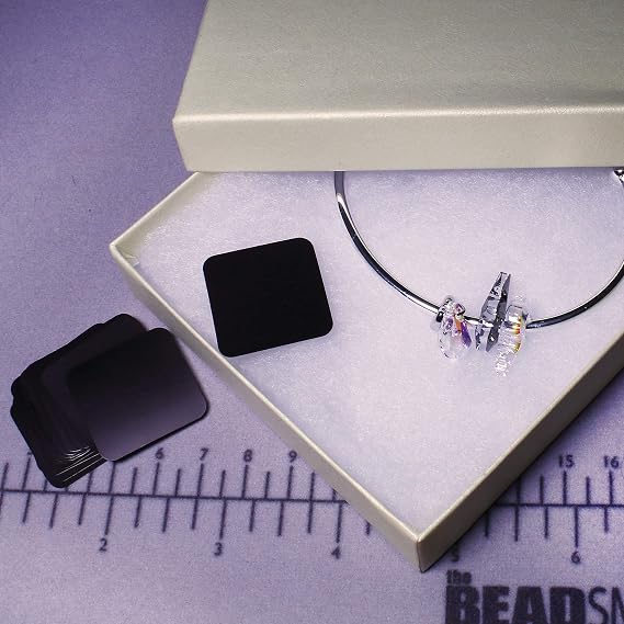 The Beadsmith Anti-Tarnish Tabs, 1 x 1 inch, Non-Abrasive, 500 tabs per Pack, for Jewelry Storage