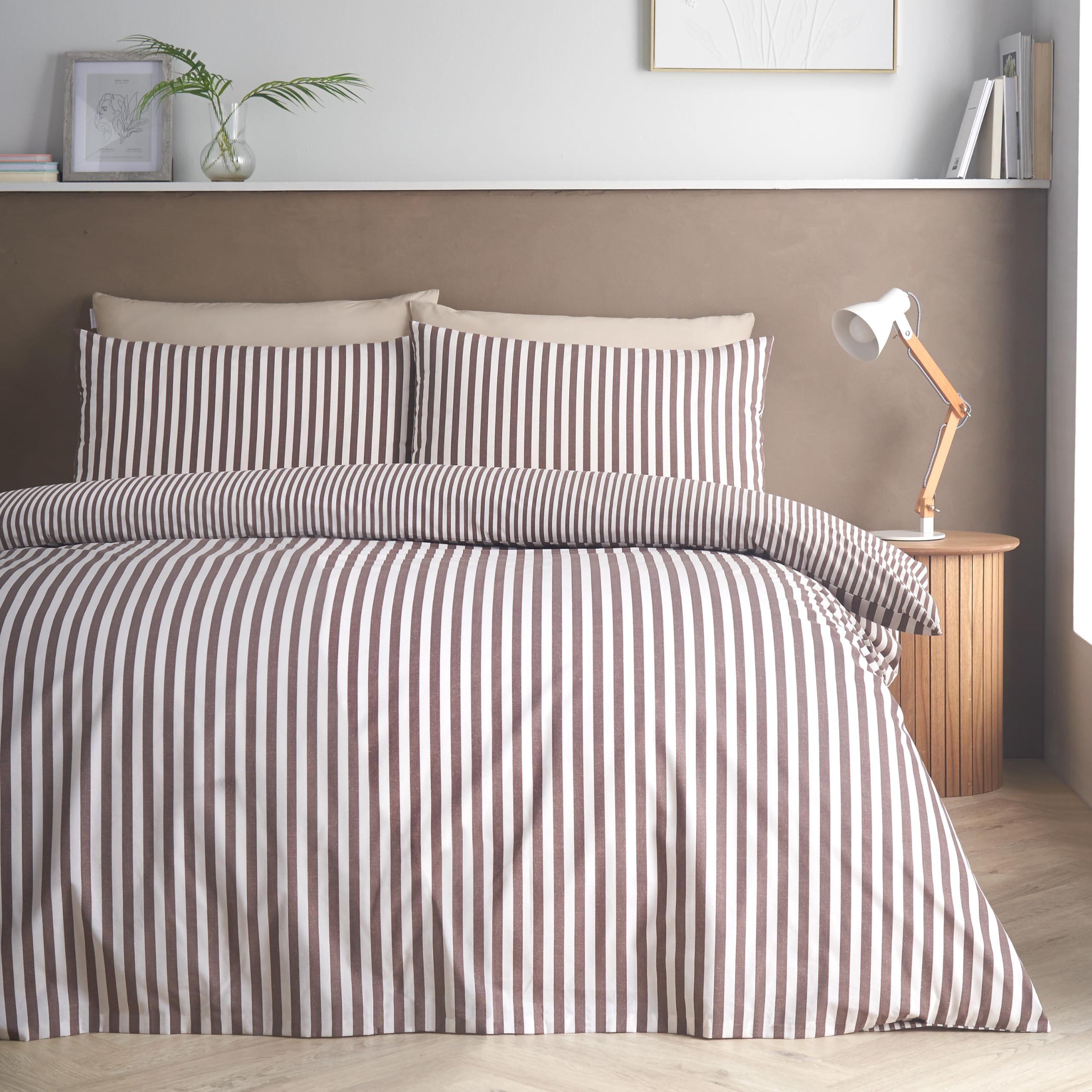 Catherine Lansfield King Size Chocolate Textured Stripe Reversible Duvet Cover Set
