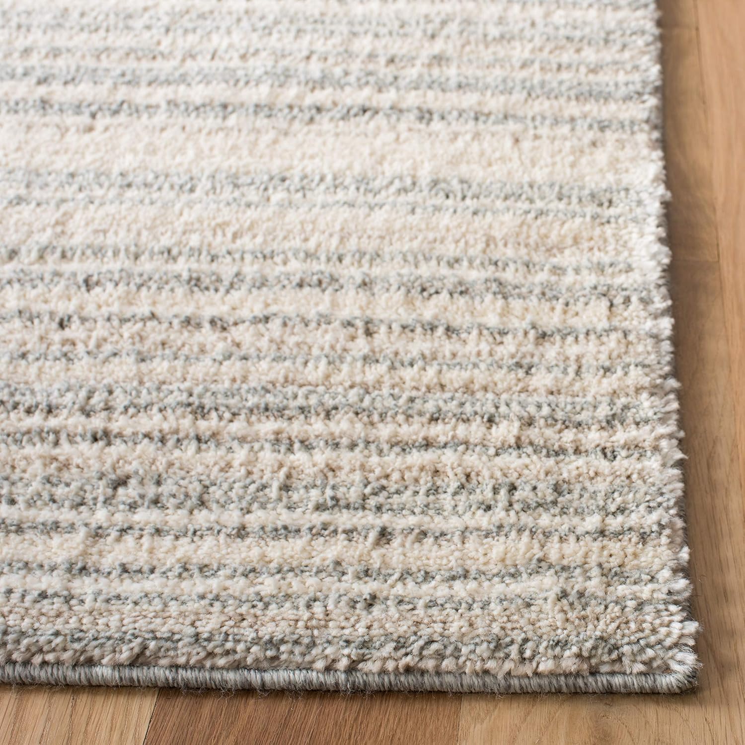 Martha Stewart x SAFAVIEH Area Rug Collection - 5'1" x 7'6", Light Grey & White, Non-Shedding & Easy Cleaning, Ideal for Living Room, Bedroom, Office, Dining Space (MSR0787F)