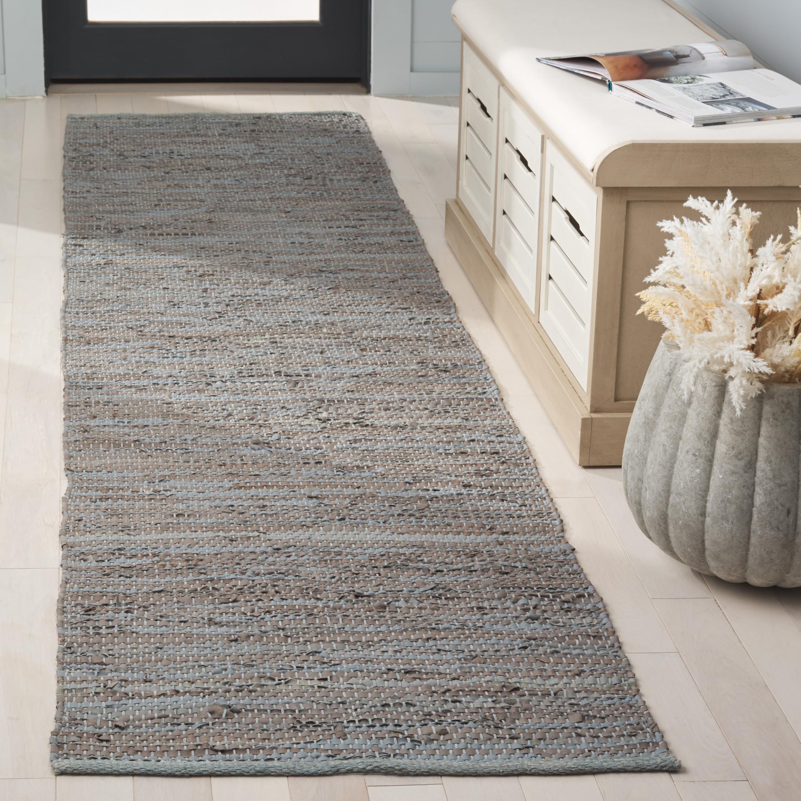 SAFAVIEH Vintage Leather Collection Runner Rug - 2'3" x 9', Grey, Handmade Leather, Ideal for High Traffic Areas in Living Room, Bedroom (VTL105A)