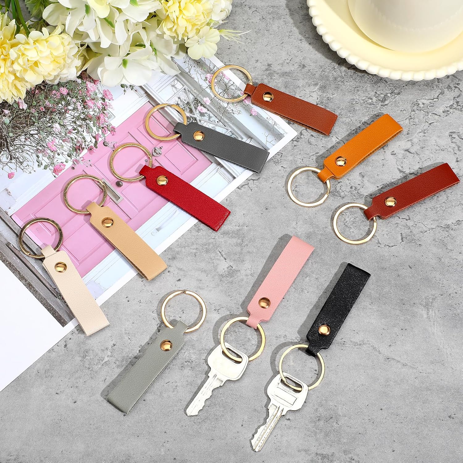 100 Pcs PU Leather Keychain, Rectangular PU Leather Key Fob Kit, Laser Engraving Key Chain with Keychain Rings for DIY Keychains Craft Birthday Gift Men Women