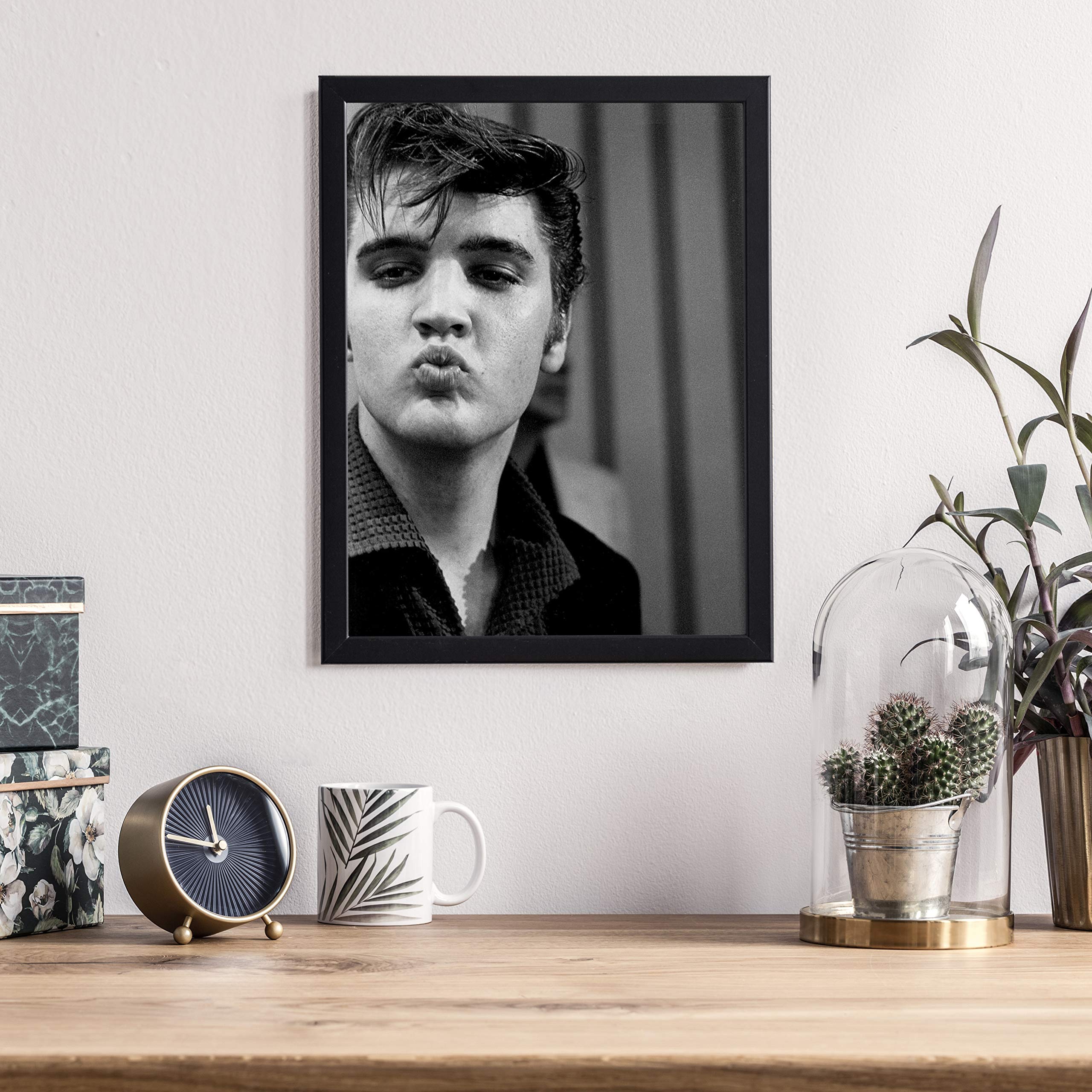 エルヴィス プレスリー まとめ売り 写真 スタンプ 時計 フィルムセル Amazon.co.jp: エルヴィス・プレスリー ポウティングフォトプリント(8