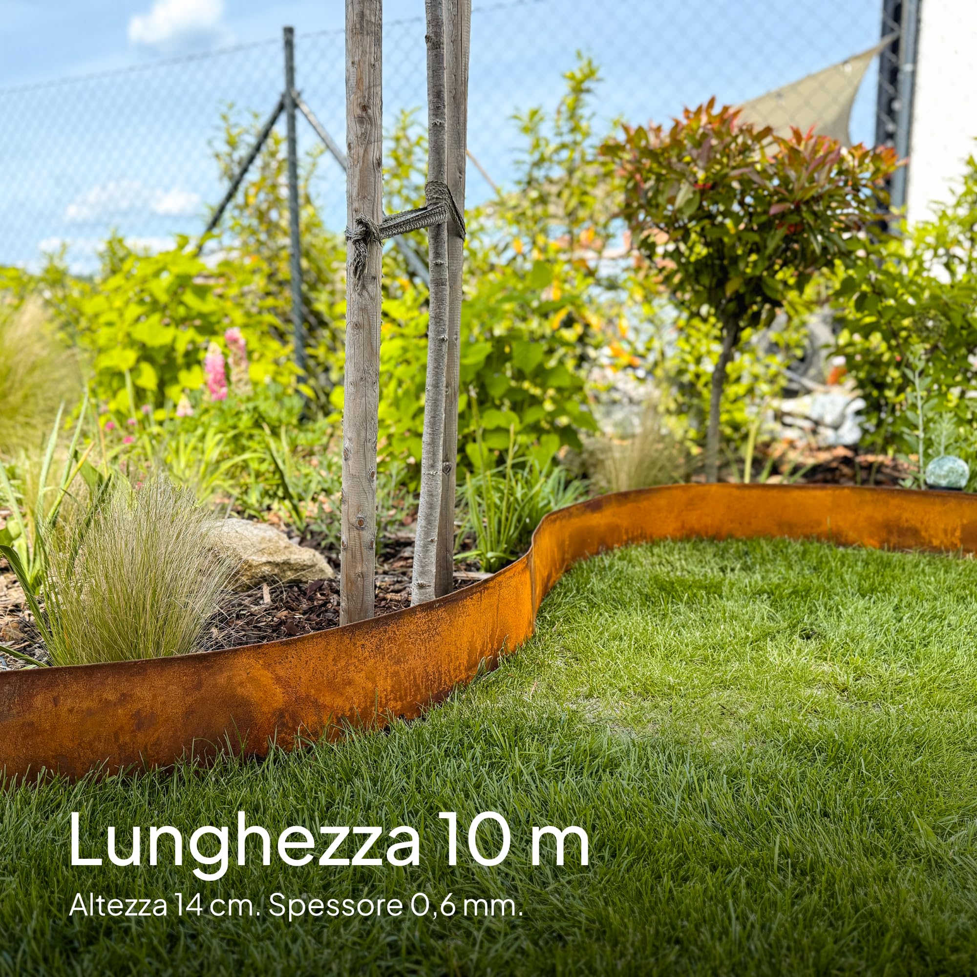 UNIGARDIA Bordura per Giardino in Acciaio Corten 10 m - Bordura per Aiuola in Metallo, Altezza 14 cm - Installazione Facile - Bordo per Prato in Ruggine, 1 Paio di Guanti Inclusi