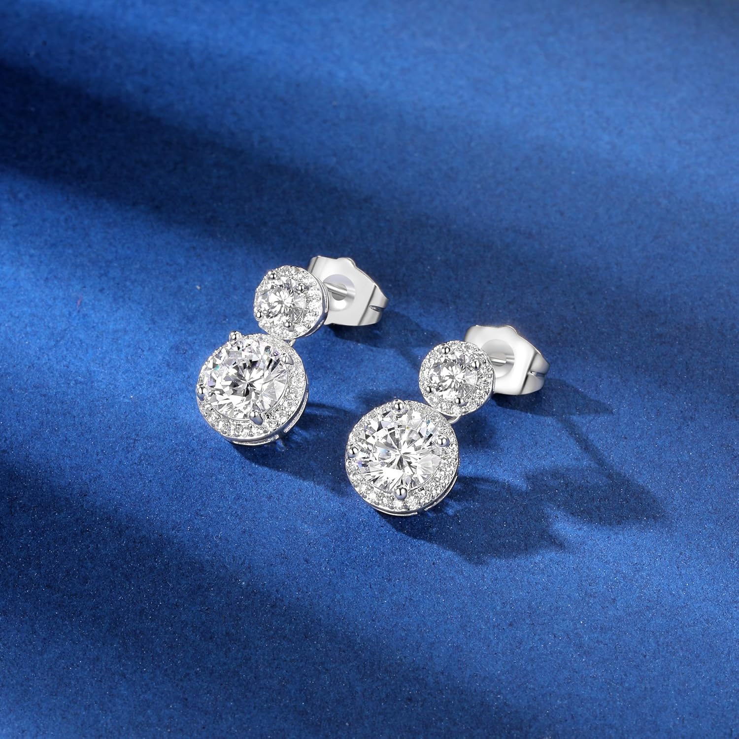 2 Pairs Stud Earrings Set Heart Round 18K White Gold Plated Fashionable Cubic Zirconia Stud for Women and Men Round Heart CZ - Image 5