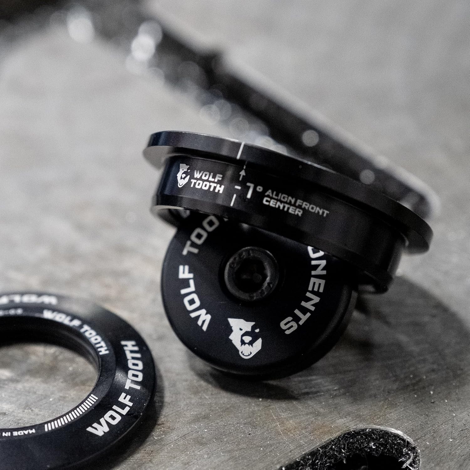 Wolf Tooth GeoShift Performance Angle Headset ZS44/28.6 Upper, EC49/40 Lower/Short 90-115 mm