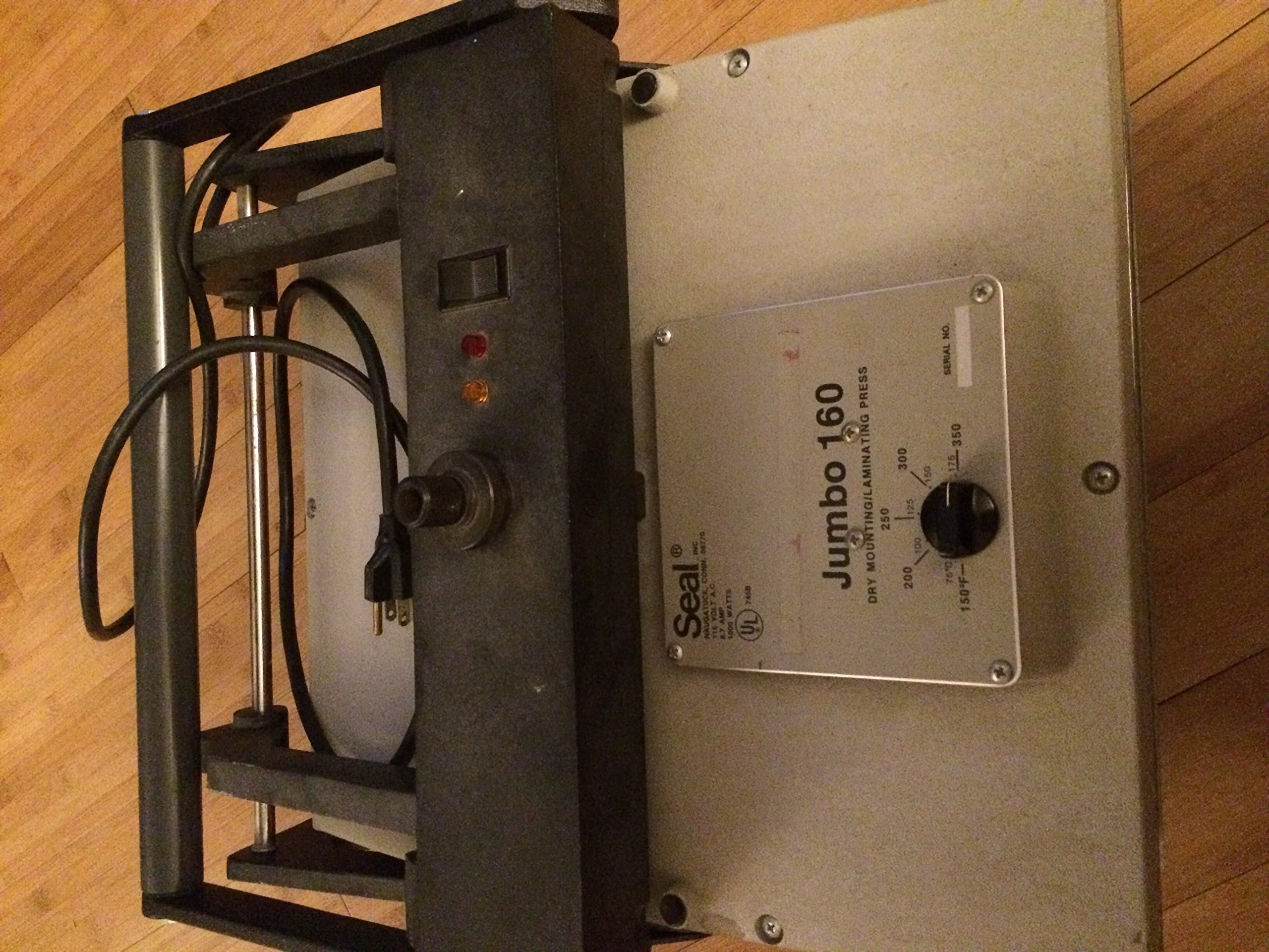 Seal 160M Jumbo, 15.5 inch x 18.5 inch Dry Mount Press.