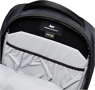 Amazon.co.jp: [エアー] BACKPACK Pro Pack Slim Navy ネイビー FREE