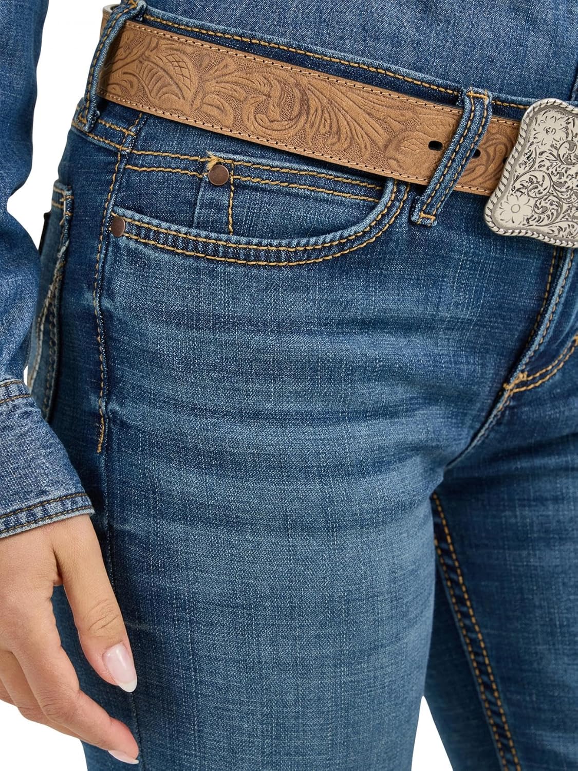 Wrangler Women's Cash Mid Rise Vented Hem Ultimate Riding Jean - Image 4