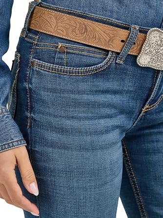 Wrangler Women's Retro Mae Mid Rise Stretch Boot Cut Jean