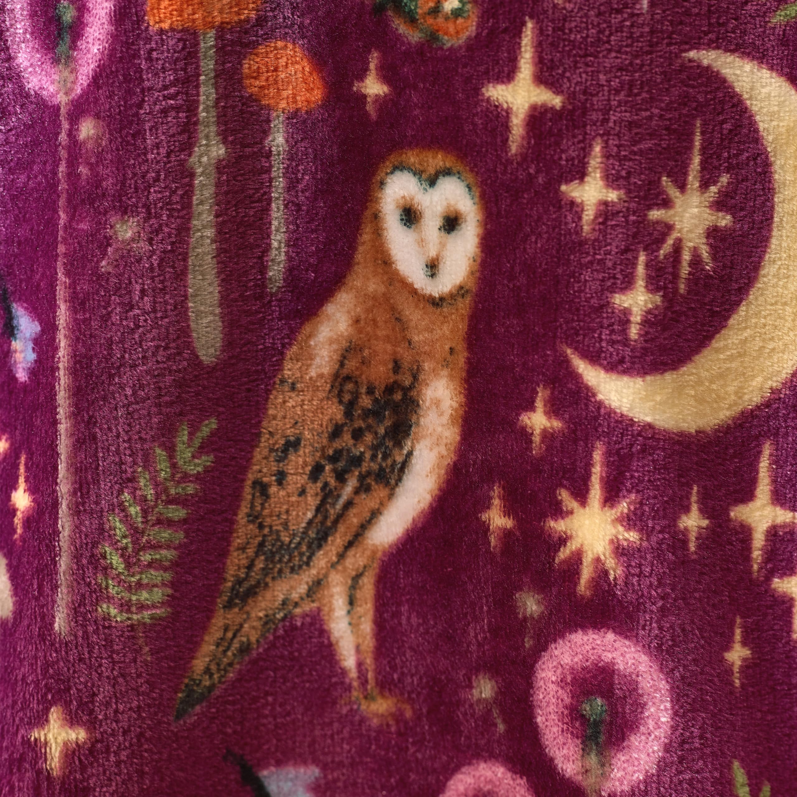 Catherine Lansfield Enchanted Twilight Animals Cosy Fleece 130x170cm Blanket Throw Plum - Image 2