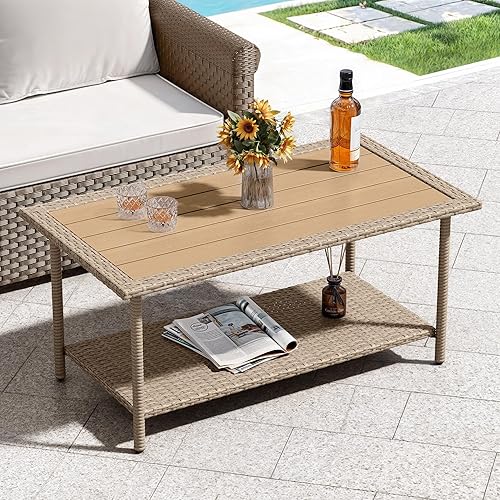 YITAHOME Mesa de centro de mimbre para exteriores con 2 capas, mesa auxiliar rectangular exterior de 39.4 pulgadas con parte superior de madera