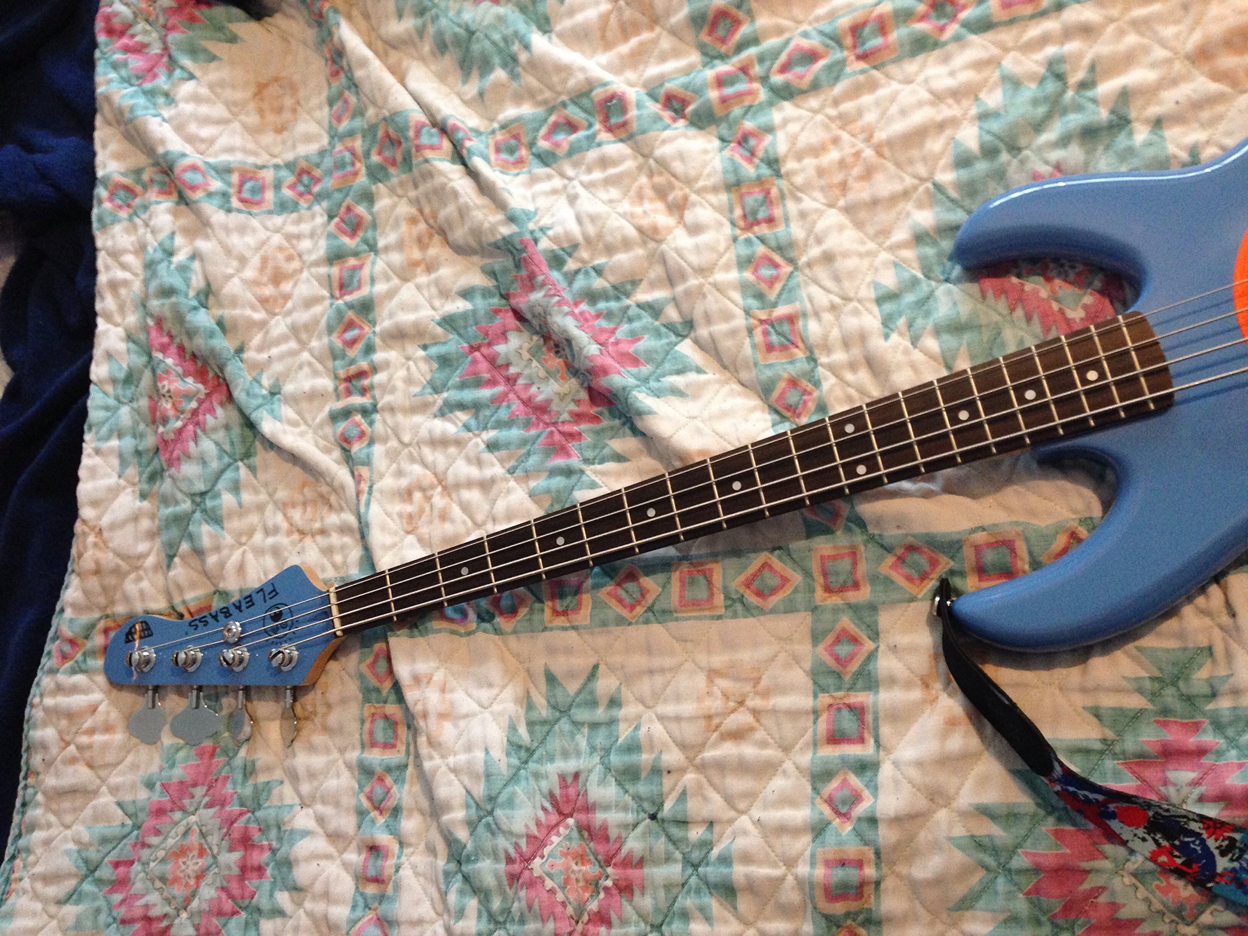 Fleabass Model 32 Bass Guitar Blue and Orange (Water) : Amazon.com