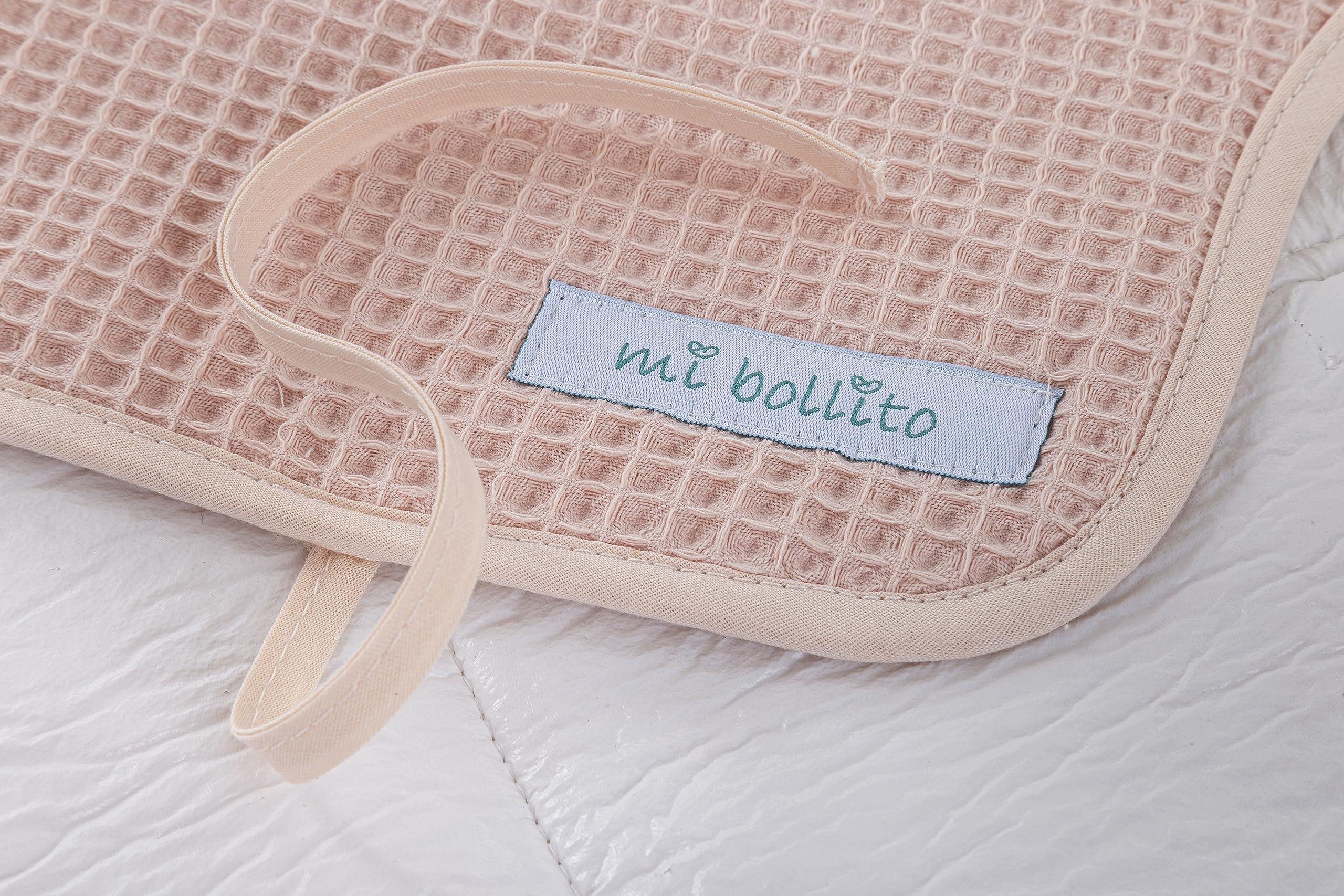 Mi bollito Baby Changing Mat Portable Foldable Waterproof 100% Waffle Cotton Fabric Easy to Store in Maternity Bag Ideal for Newborn Gift (Pastel Pink) - Image 4