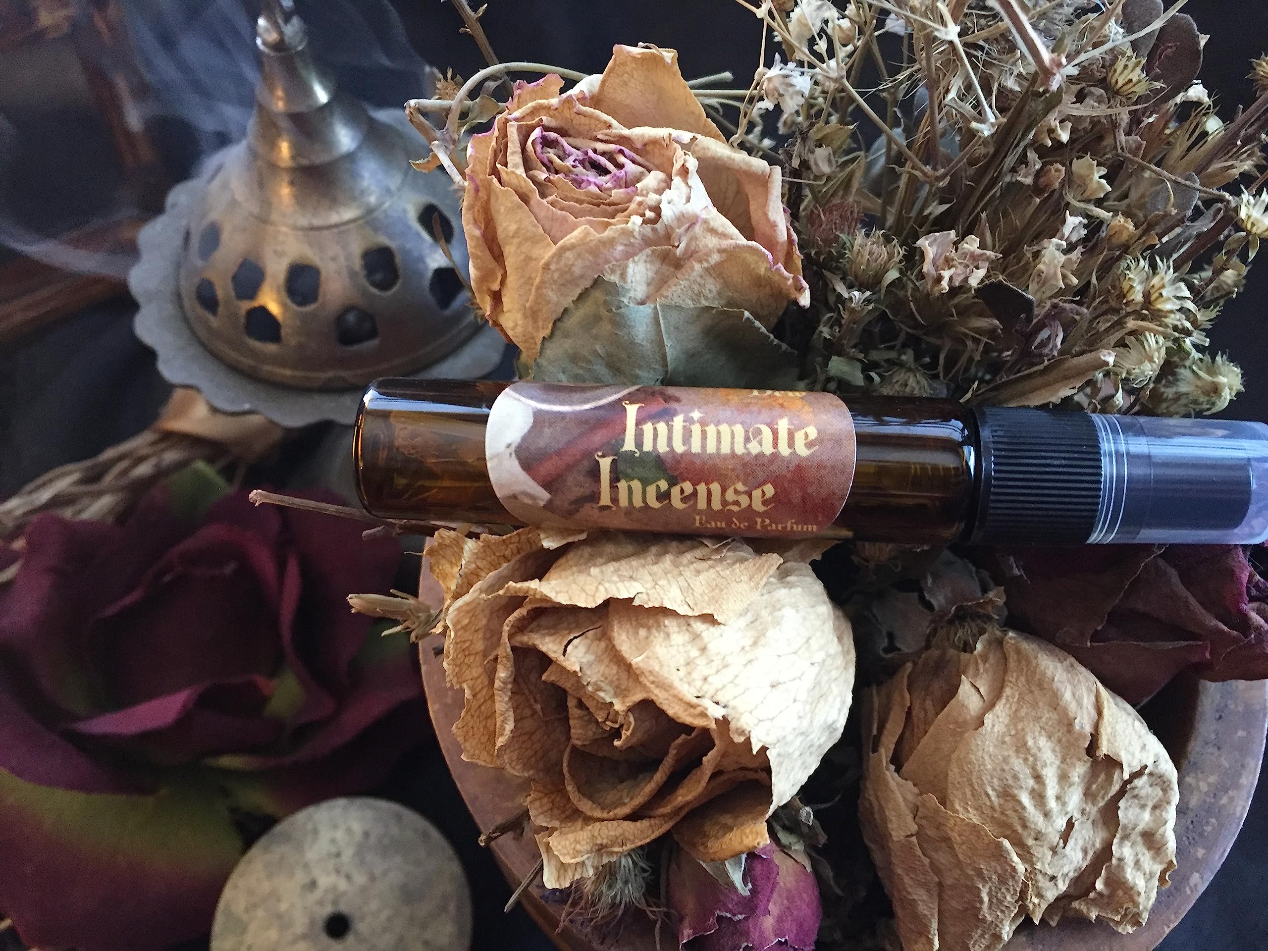 Amazon.com: DropDownDew Intimate Incense Eau de Parfum Spray