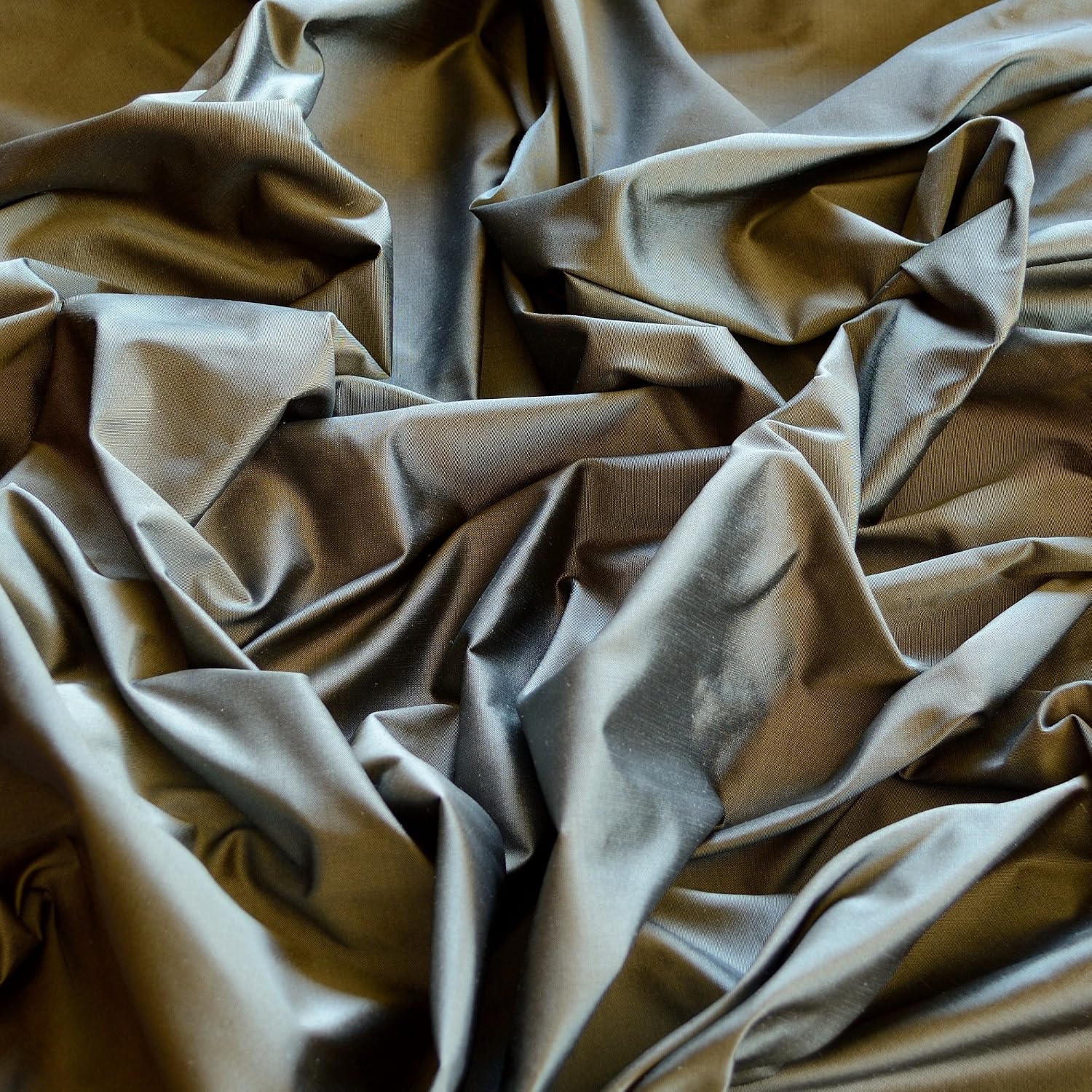 Gray/Silver Iridescent Silk Taffeta, 100% Silk Fabric, by The Yard, 54" Wide
