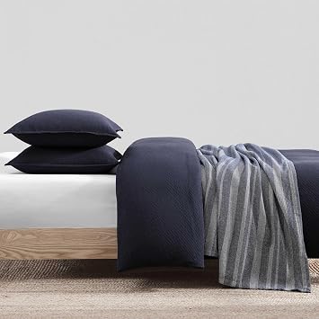 Tommy Hilfiger - Comforter Set, Luxuriously Soft Cotton Matelasse Bedding with Matching Shams, Textured Design (Monogram Navy, Full/Queen)