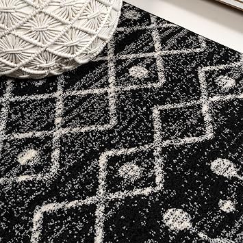 JONATHAN Y Aksil Moroccan Beni Souk Black/Cream Runner Rug, 2x8, Bohemian, Scandinavian, Easy-Cleaning for Living Room, Bedroom, Kitchen, Pet Friendly, Non-Shedding (MOH208E-28)