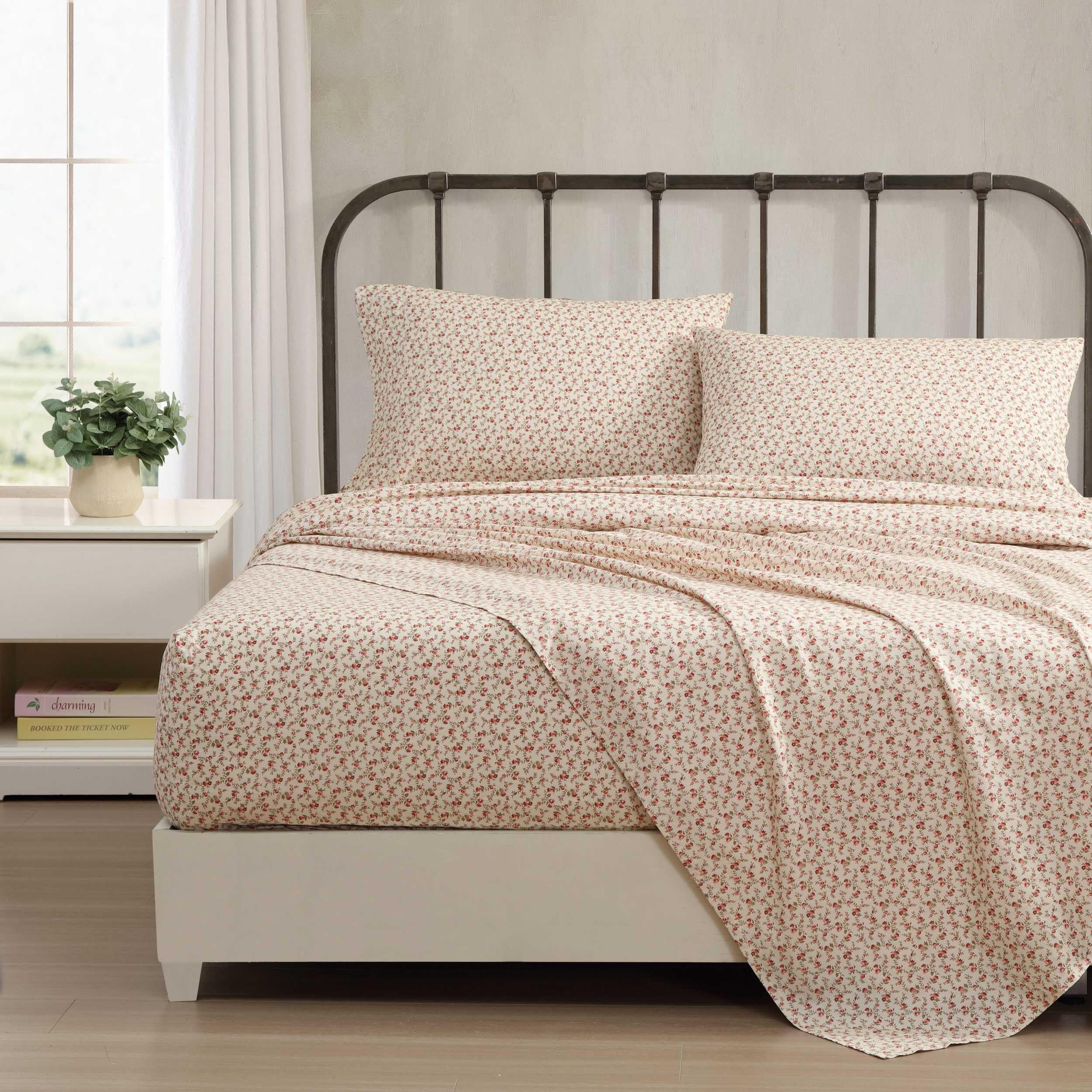 LAURA ASHLEY Lifestyles ツインシーツセット Amazon.com: Laura Ashley Home- Twin Duvet Cover Set, Cotton