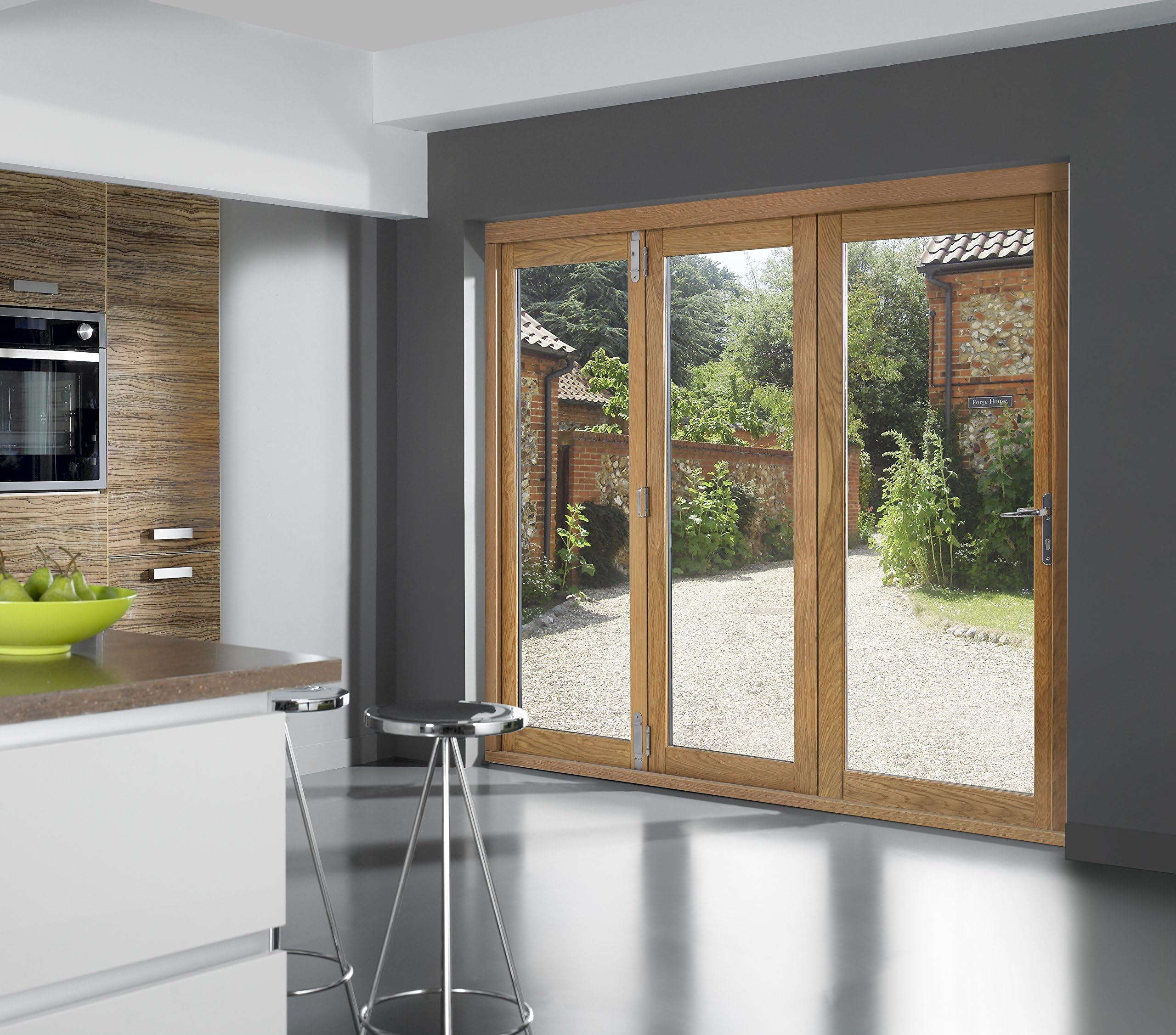 Classic 2090mm (7ft) Oak Bi-fold Doors