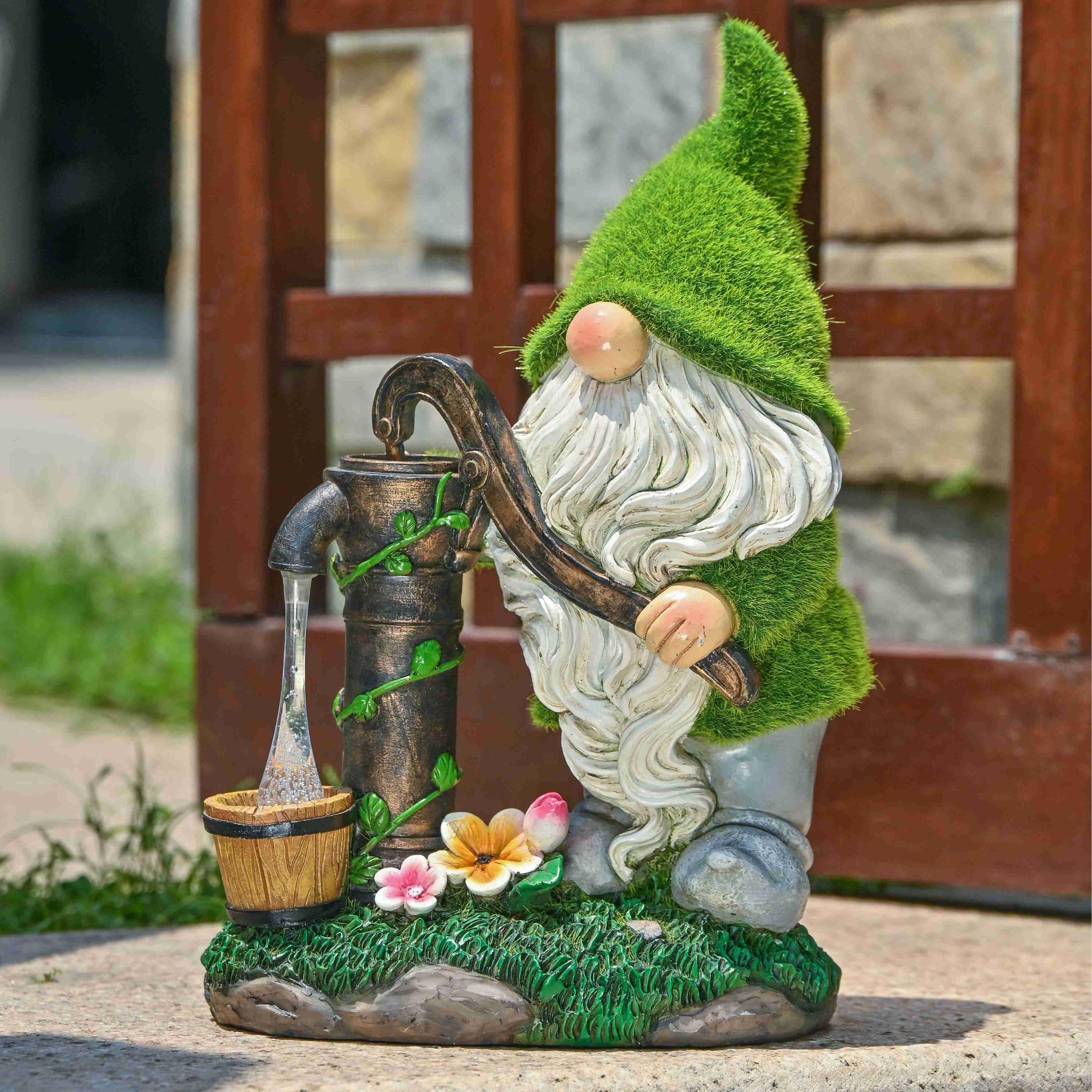 TERESA'S COLLECTIONS 22.5cm Gartendeko für Draußen,Gartenzwerg lustig Wetterfest Figur,Gartenzwerge für Außen mit LED Solarlaterne aus Kunstharz Grüne Gartendeko Draußen Geschenke für Frauen Mama Papa