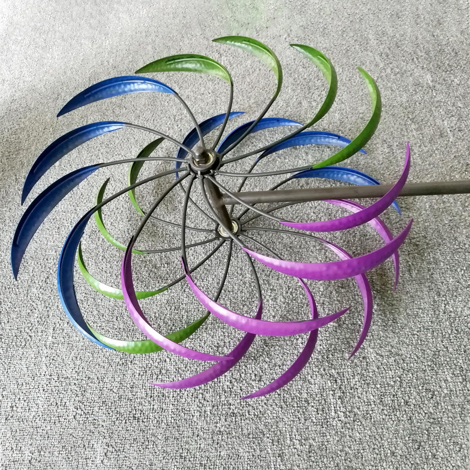 Mulino a Vento all'aperto,Girandola a Vento in Metallo Girevole a 360°,Spinner da Giardino cinetico con Lama a Doppia direzione,Mulini A Vento da Giardino Ornamento Decorativo per Prato